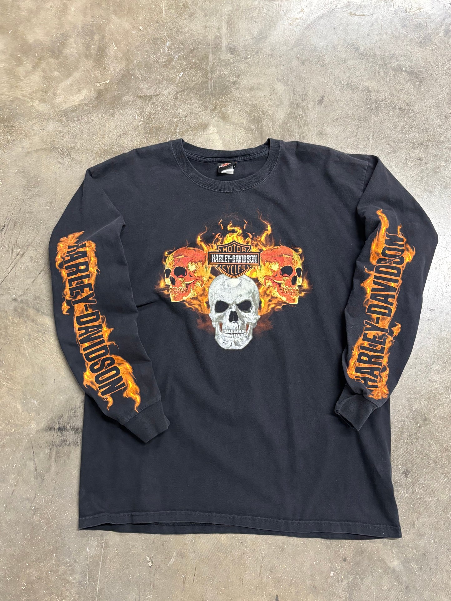 Vintage Harley Davidson skull flame long sleeve size xl