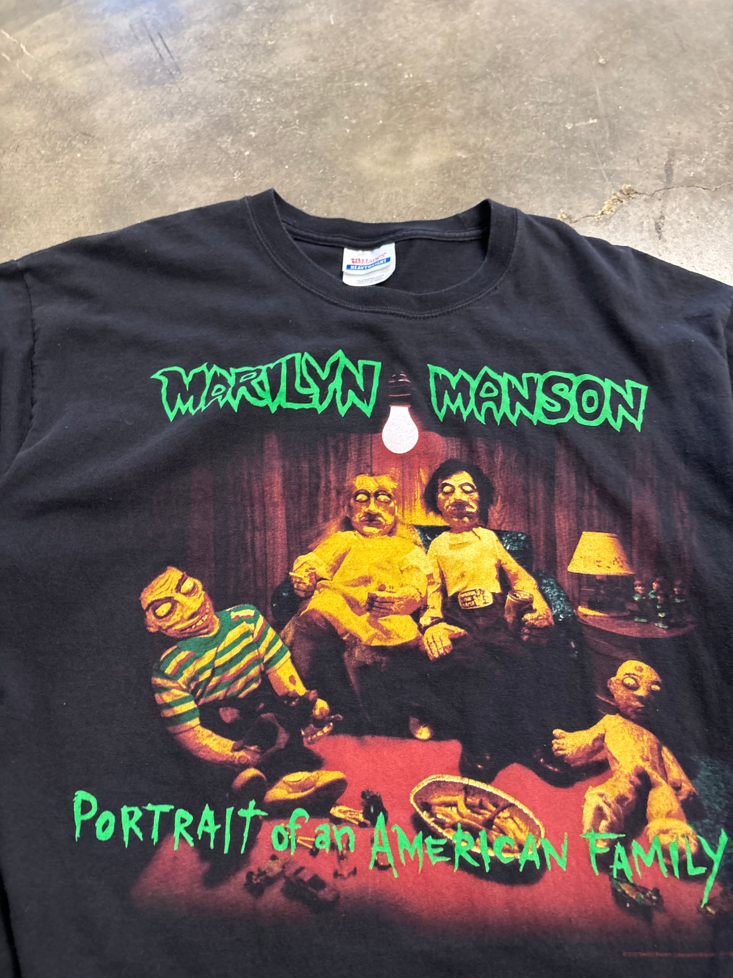 2000’s Marilyn Manson shirt size large