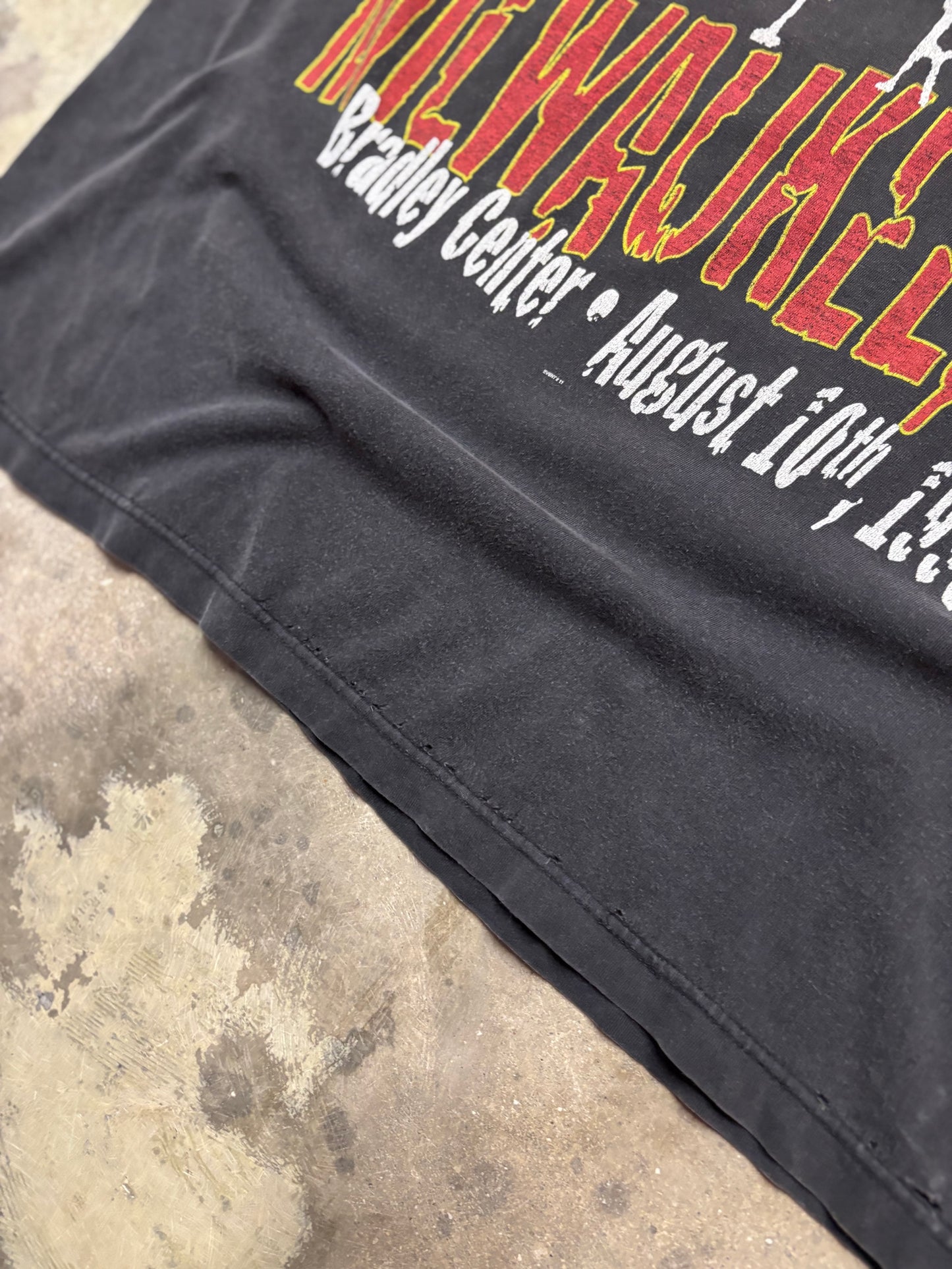 Vintage Kiss Milwaukee shirt size XL