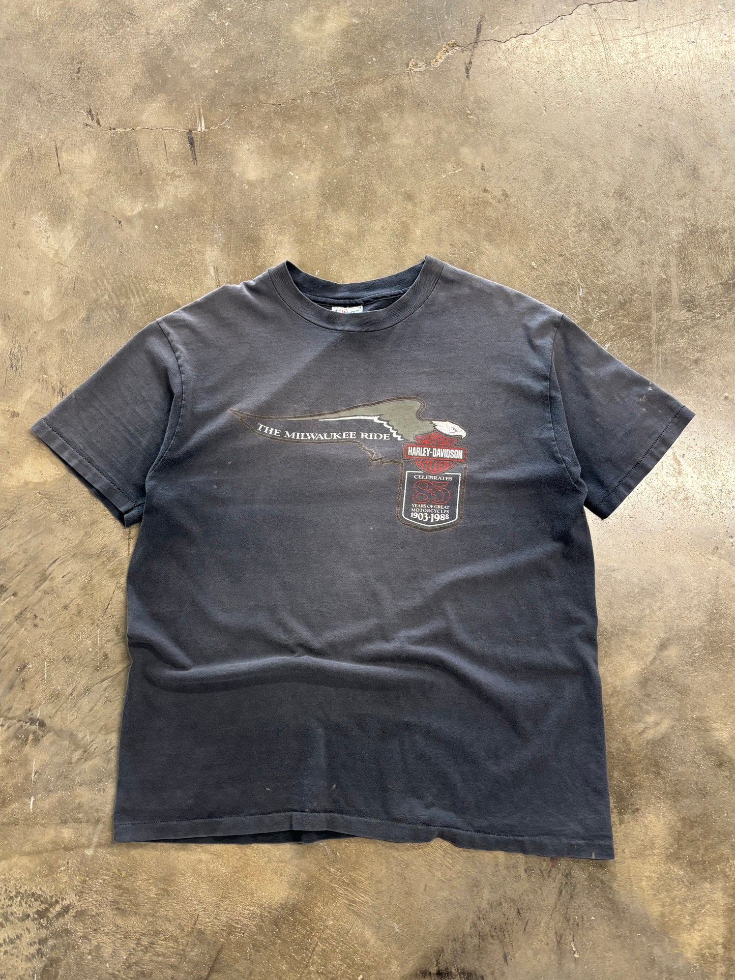 Vintage Faded Out 80’s Harley Davidson shirt size xL
