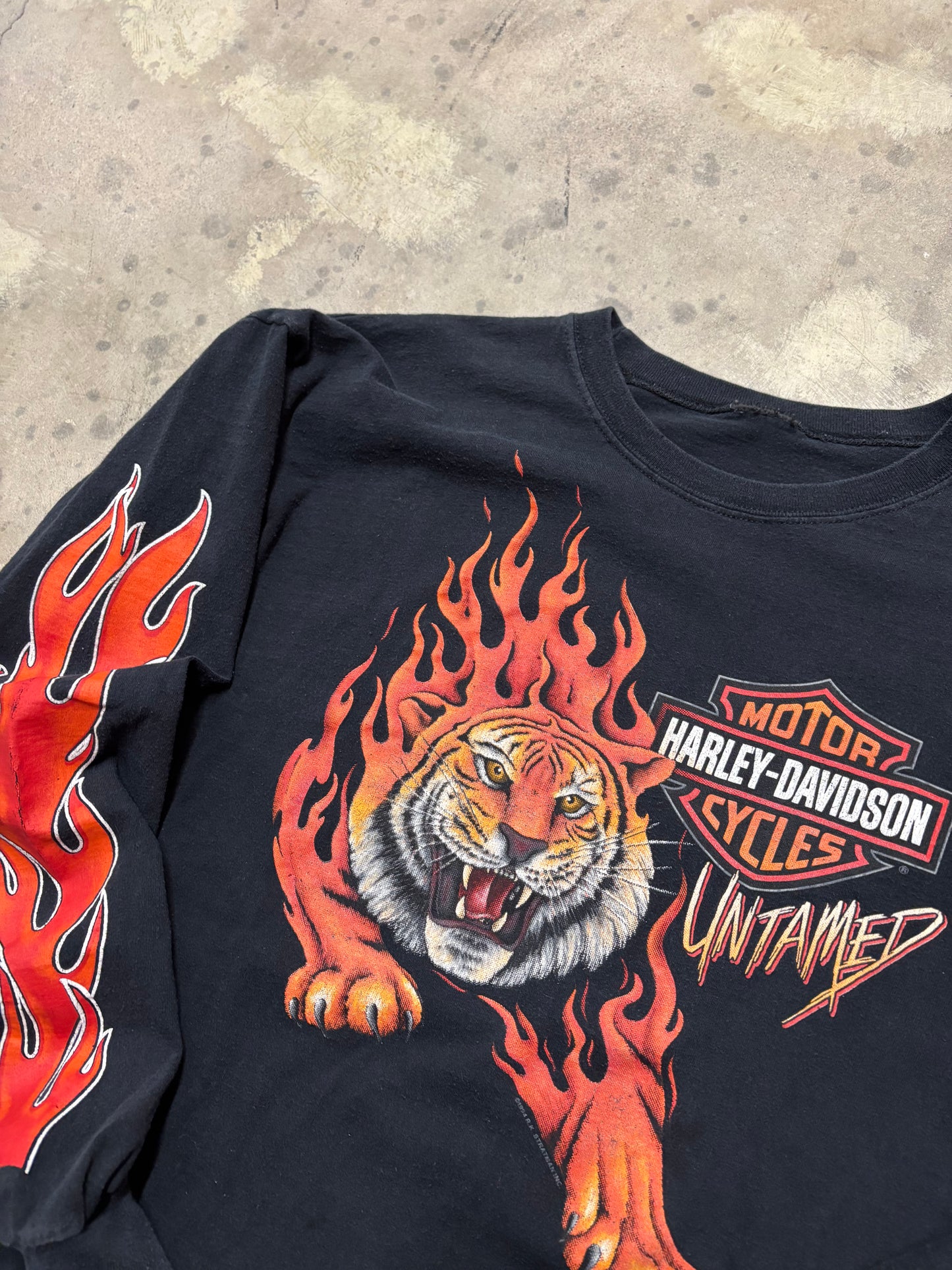 Vintage Harley Davidson Untamed Tiger long sleeve shirt size xxl