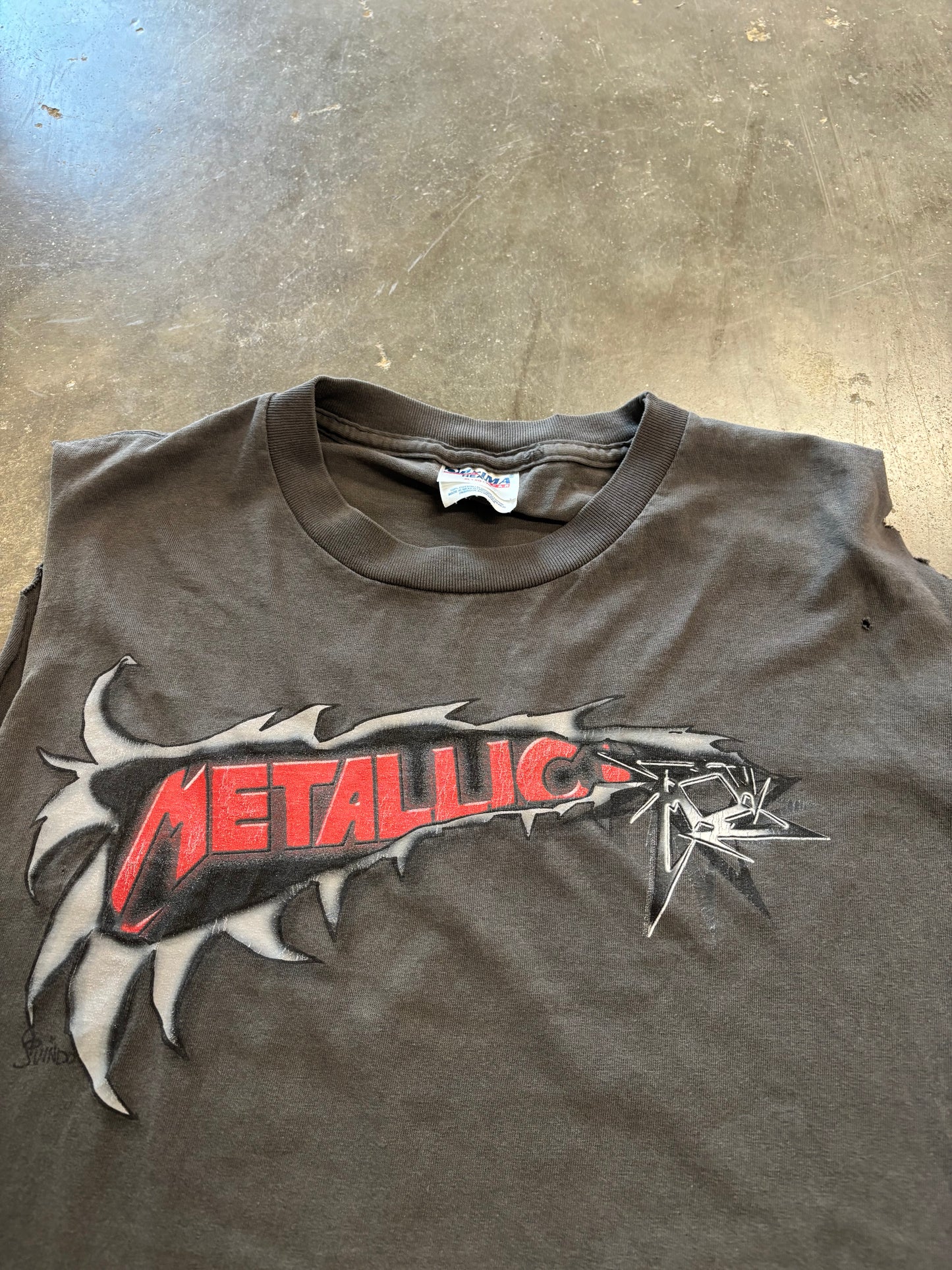 Vintage Metallica Chopped shirt size XL