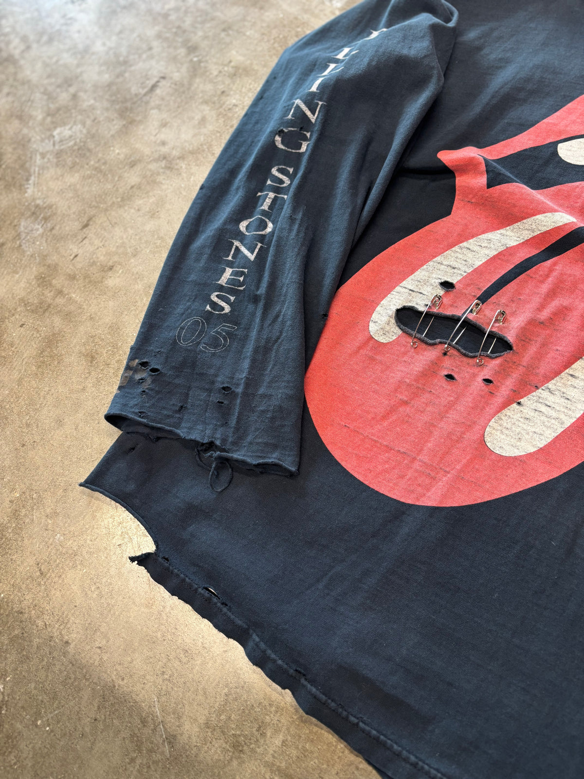 Vintage Thrashed and Destroyed Rolling Stones long sleeve size xxl