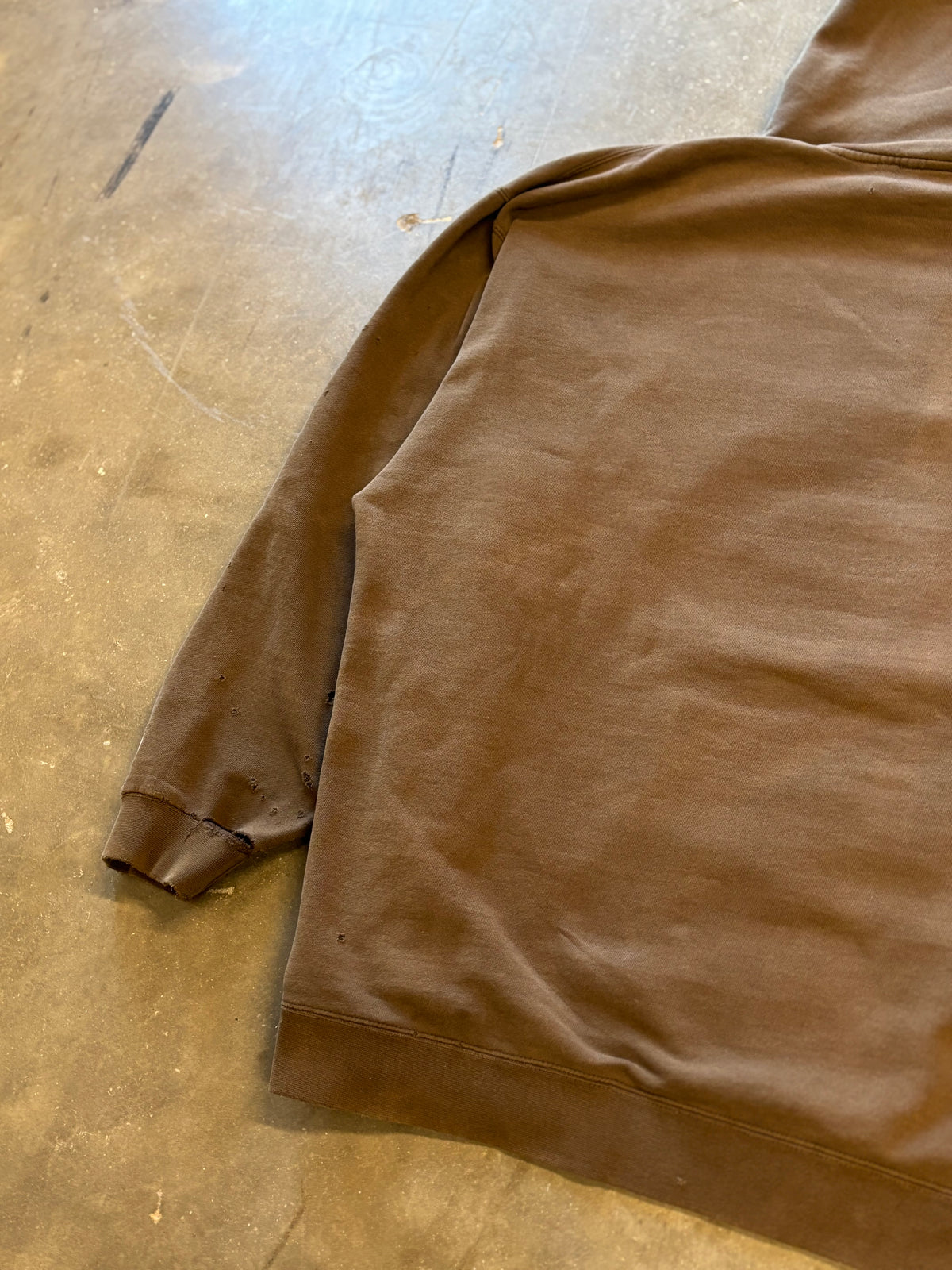 Vintage Thrashed and Faded Independent hoodie size xl