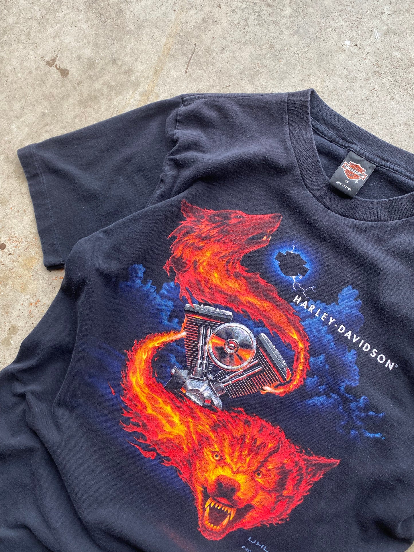 Vintage Harley Davidson Flaming wolf shirt size medium