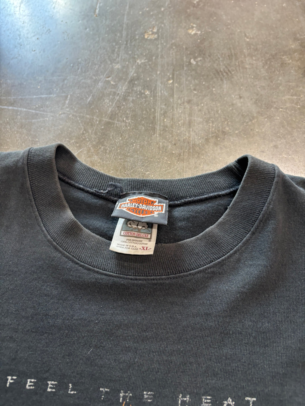 Vintage Harley Davidson feel the heat long sleeve size extra large