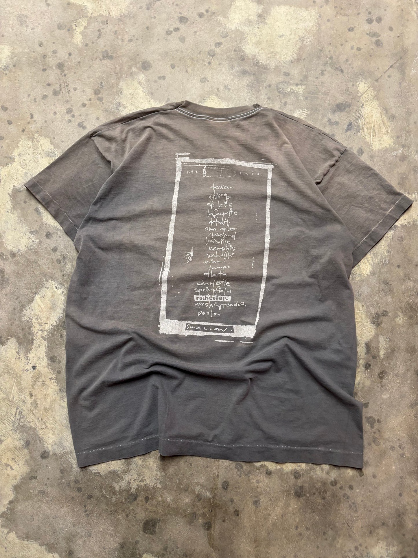 Vintage Pearl Jam Freak shirt size XL