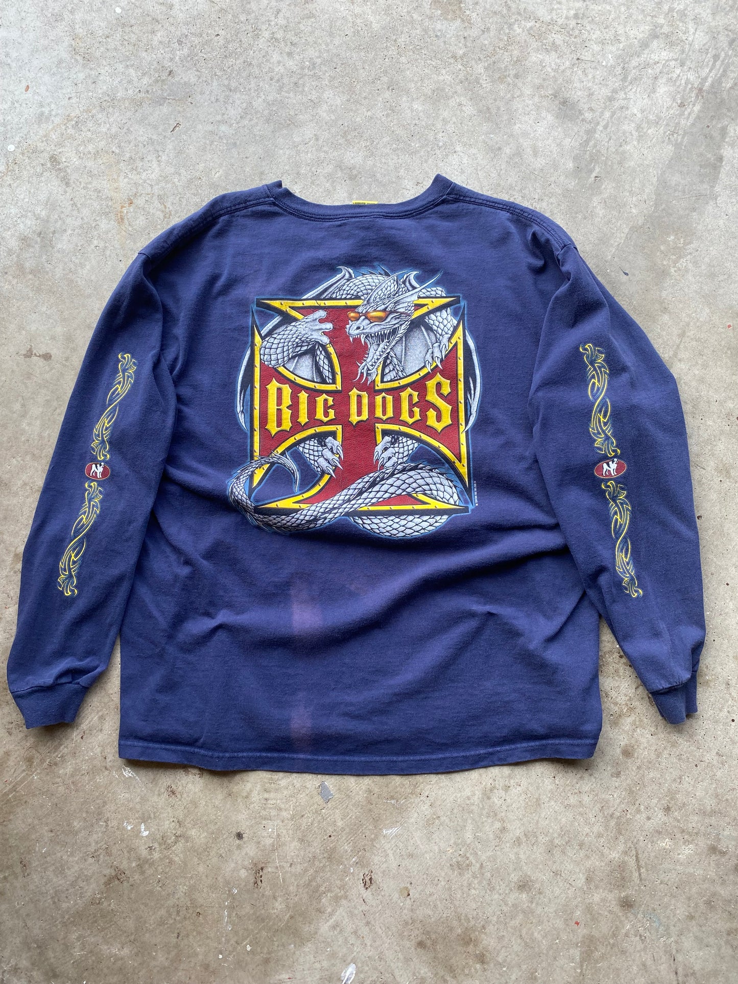 Big dogs tribal long sleeve size extra large shirt