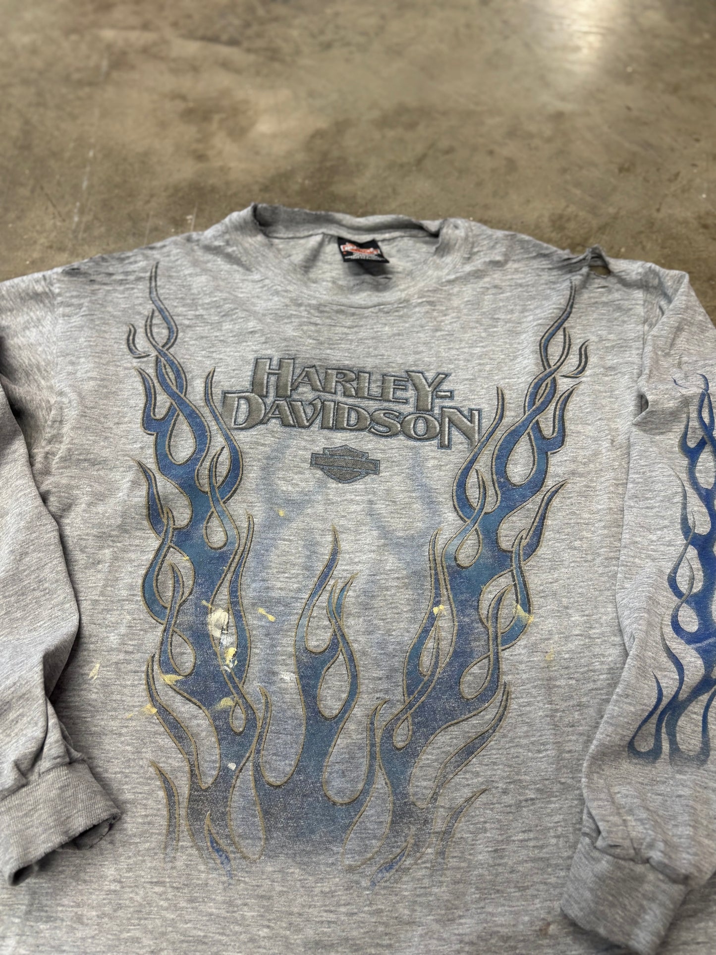 Vintage Harley Davidson thrashed v twin blue flame longsleeve size large