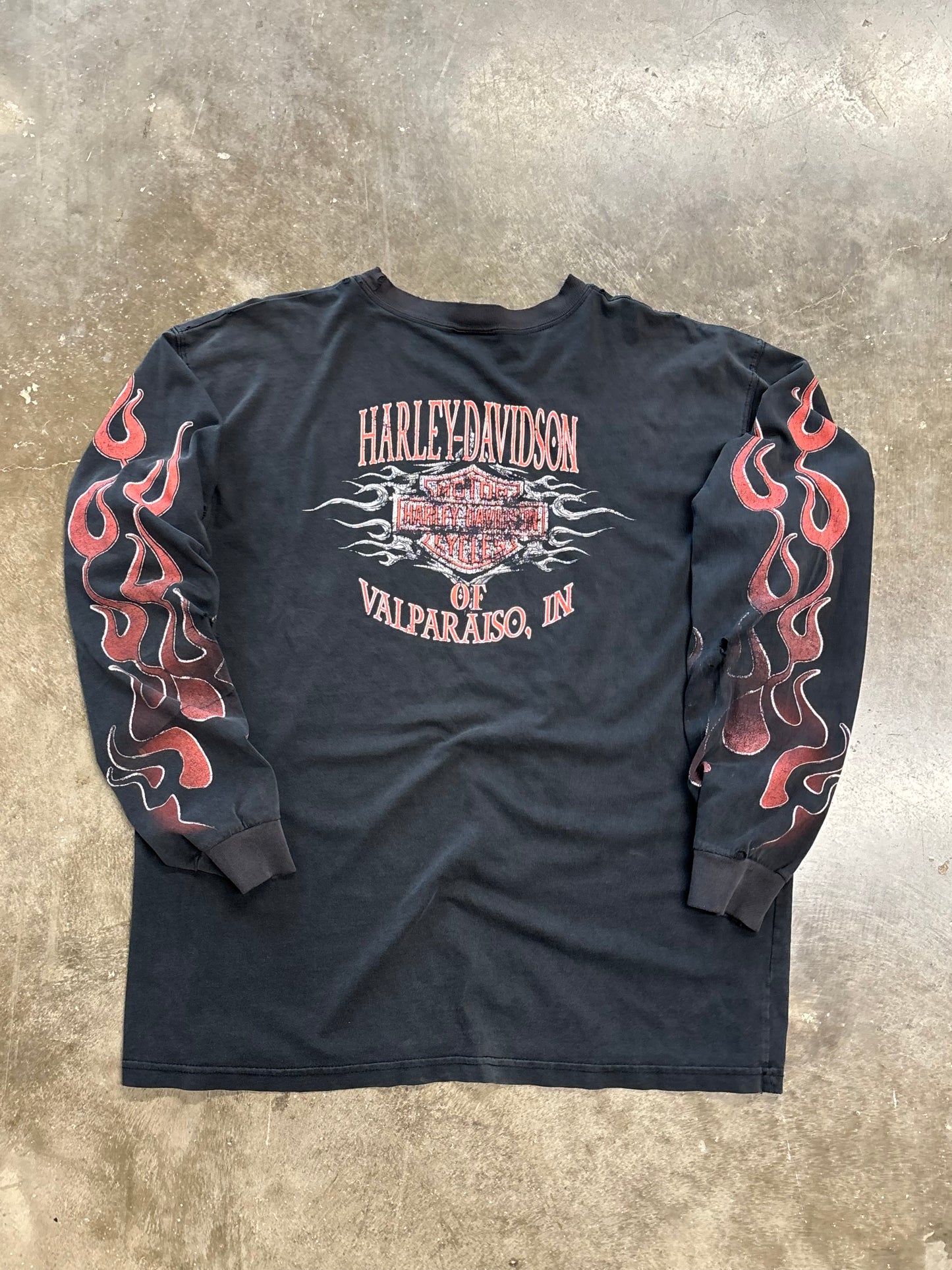 Harley Davidson Magma long sleeve size large fits xl