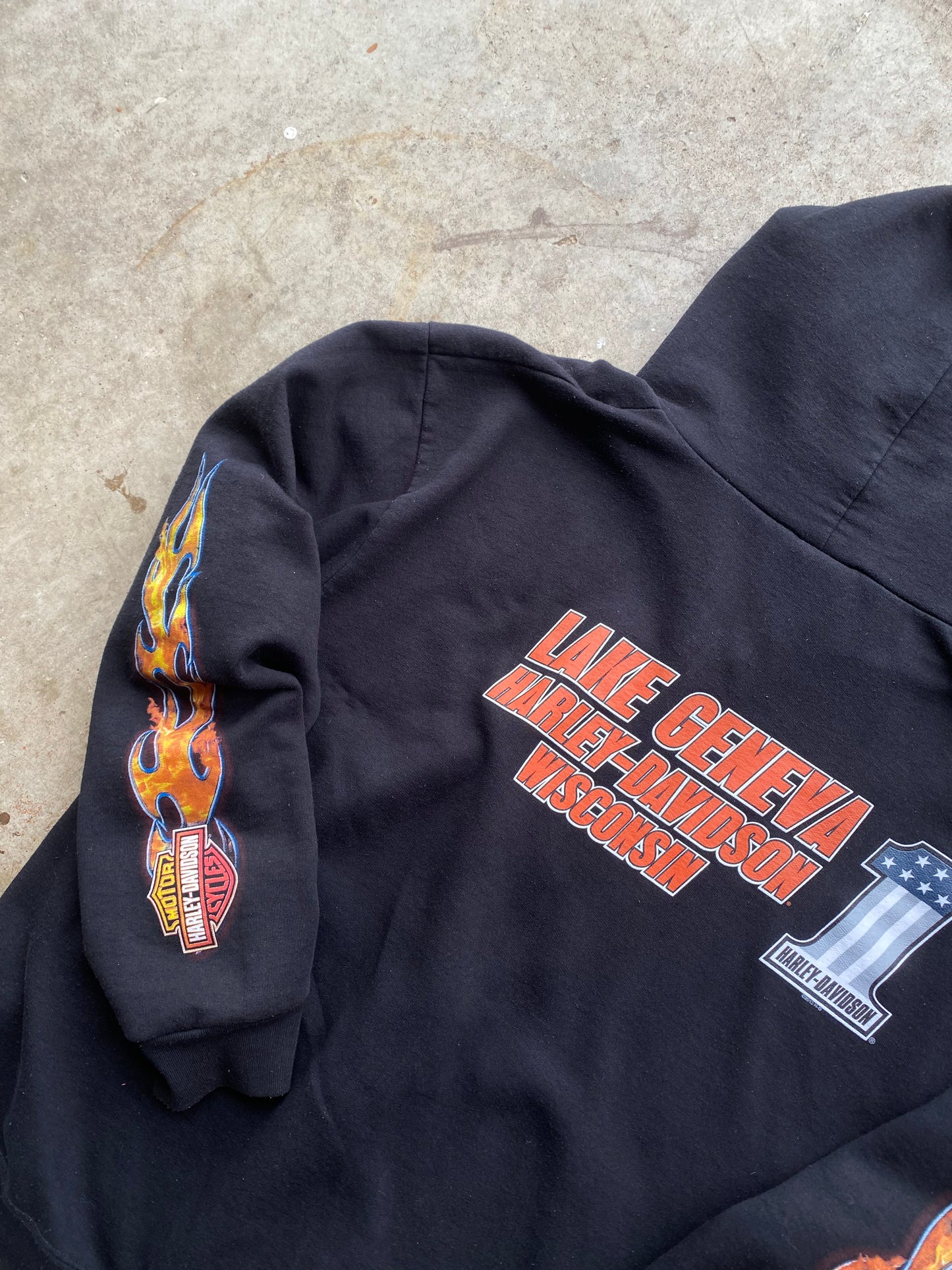 Harley Davidson flaming shield hoodie size extra large