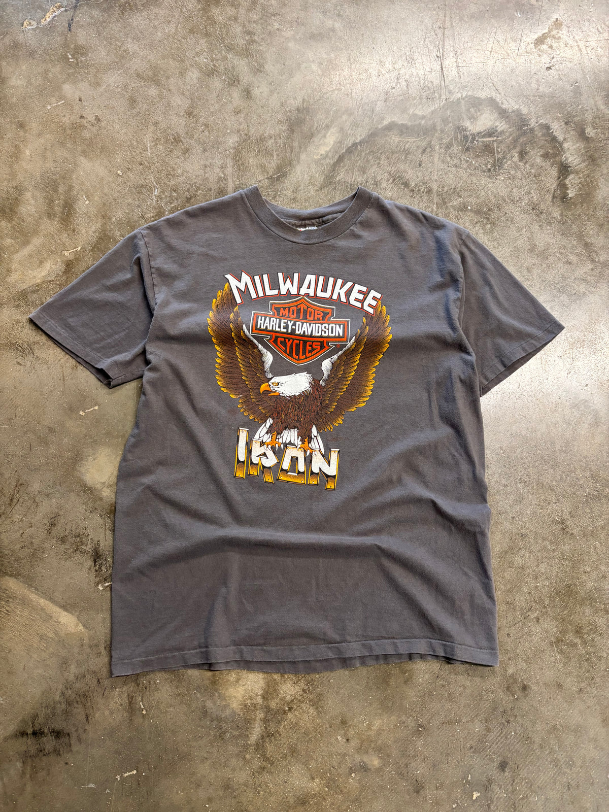 Vintage 80’s Harley Davidson faded Milwaukee iron shirt size extra large