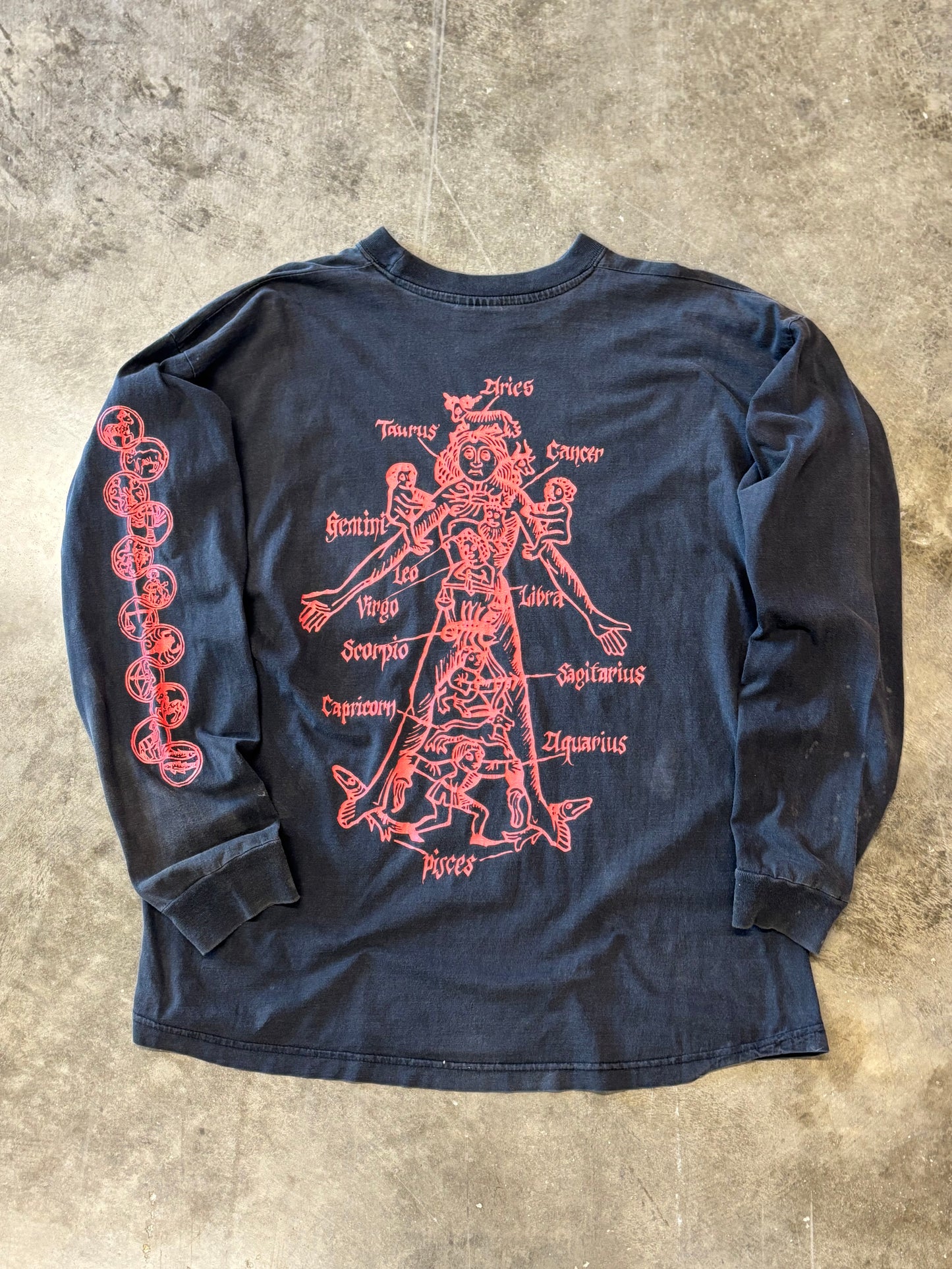 Vintage 90’s Zodiac shirt size xl