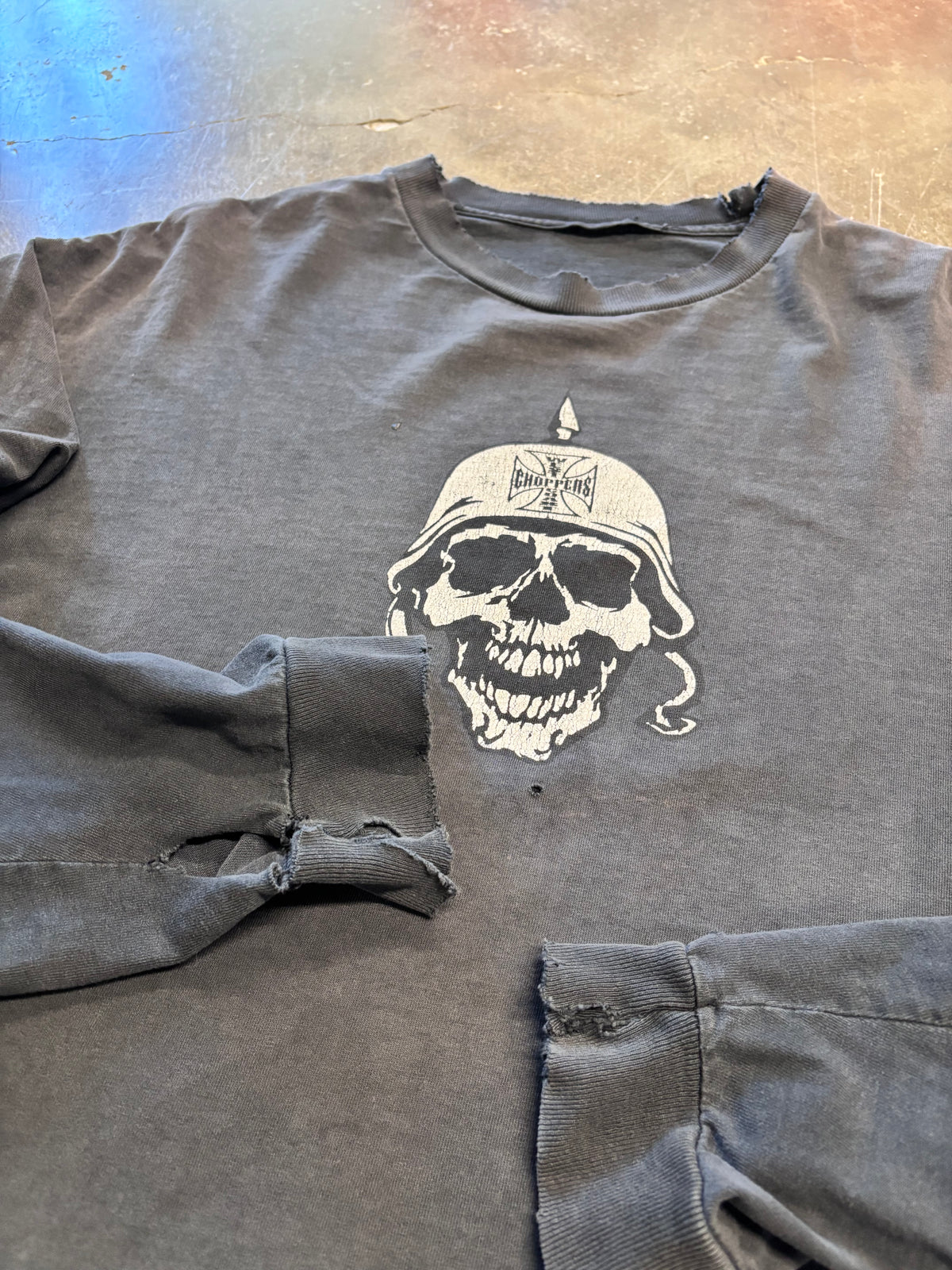 Vintage WCC skulls faded and thrashed long sleeve size extra large