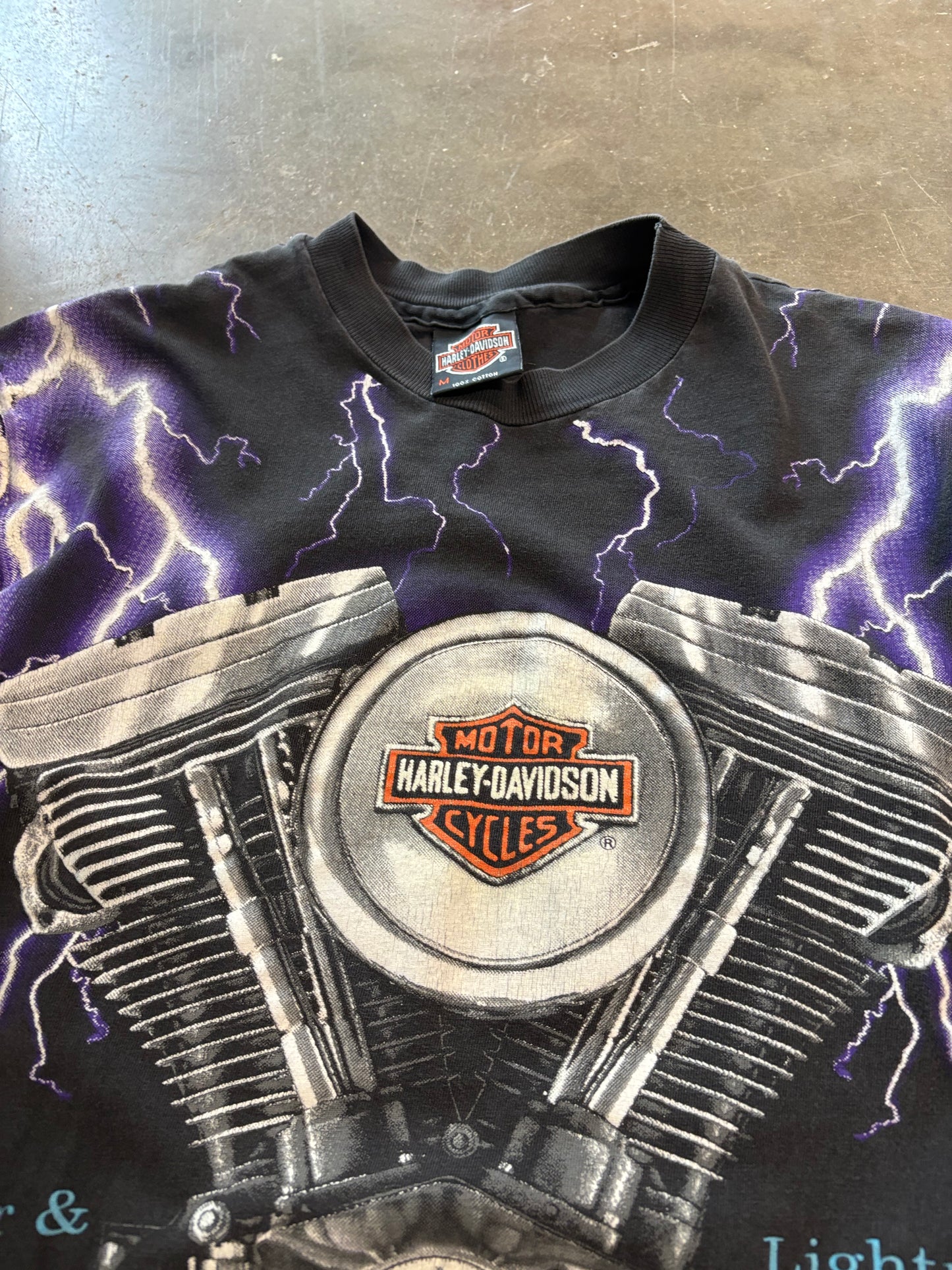 Vintage Harley Davidson purple Lightning size medium
