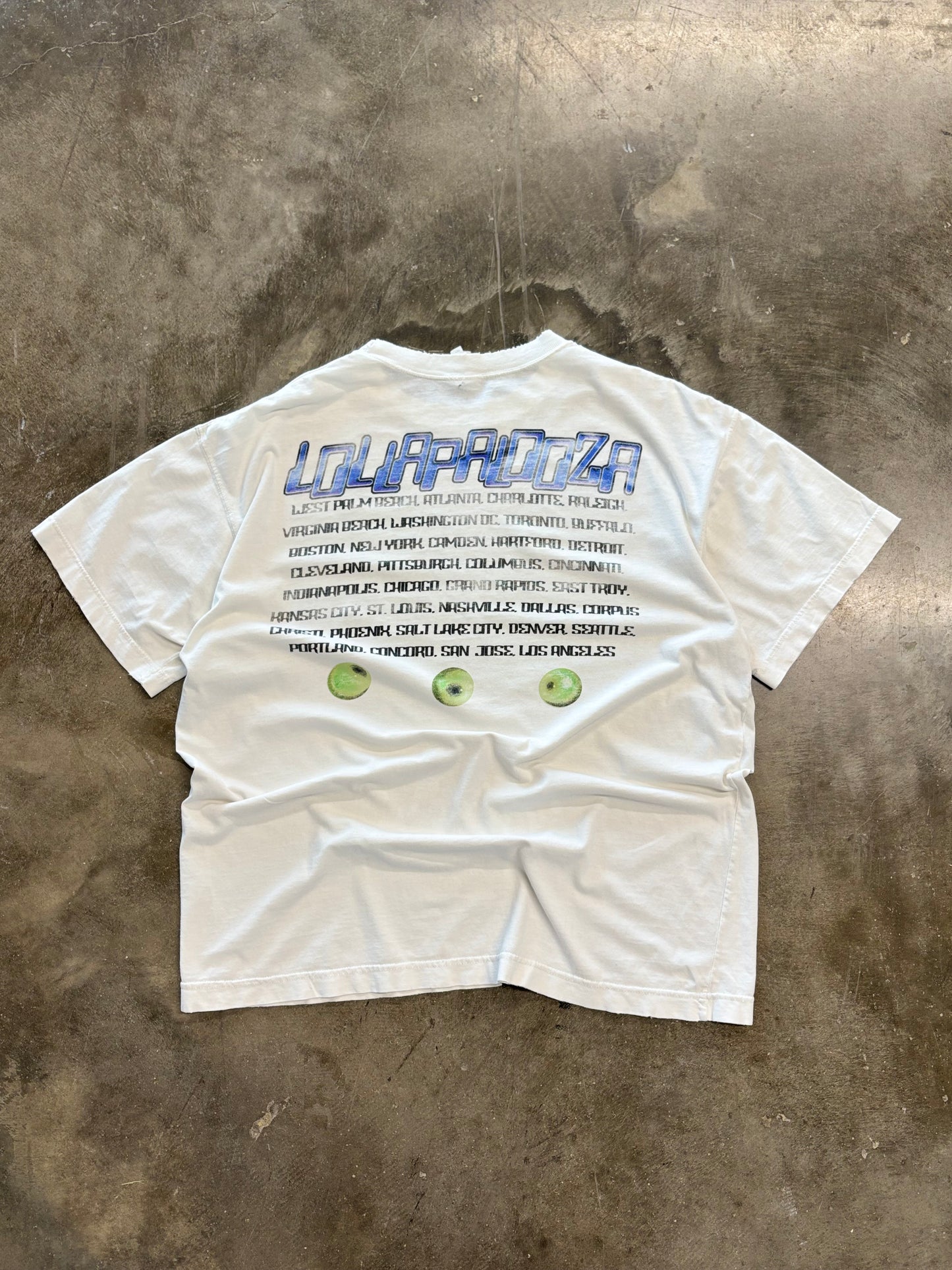 Vintage Lollapalooza fractal shirt size XL