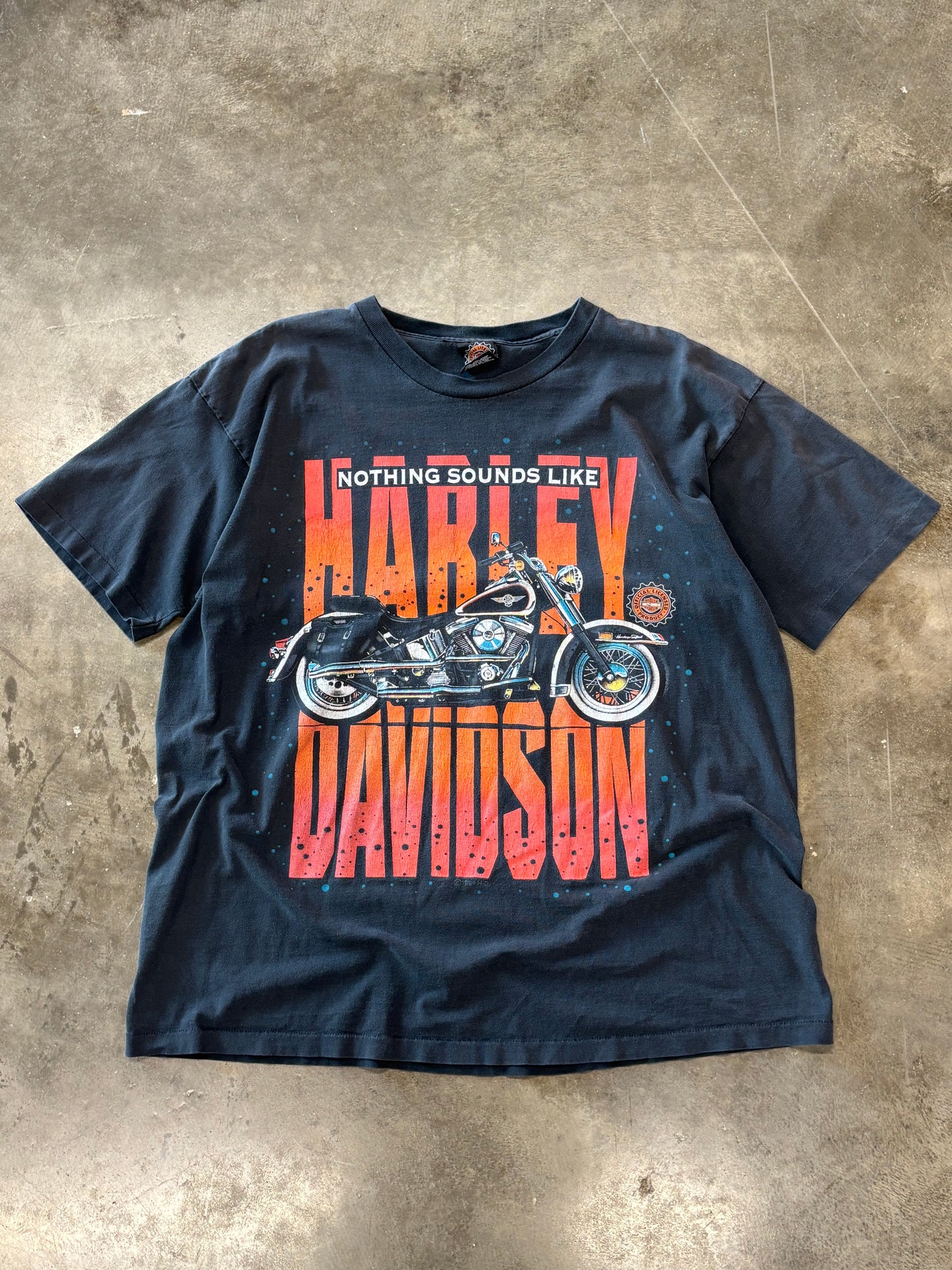 Vintage Nothing Sounds like a Harley shirt size XL