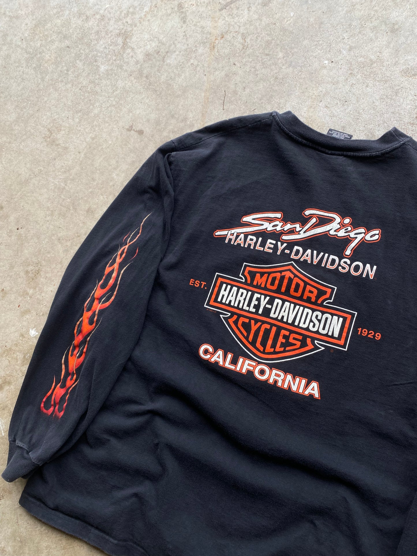 Vintage Harley Davidson Rising V Flame long sleeve size extra large