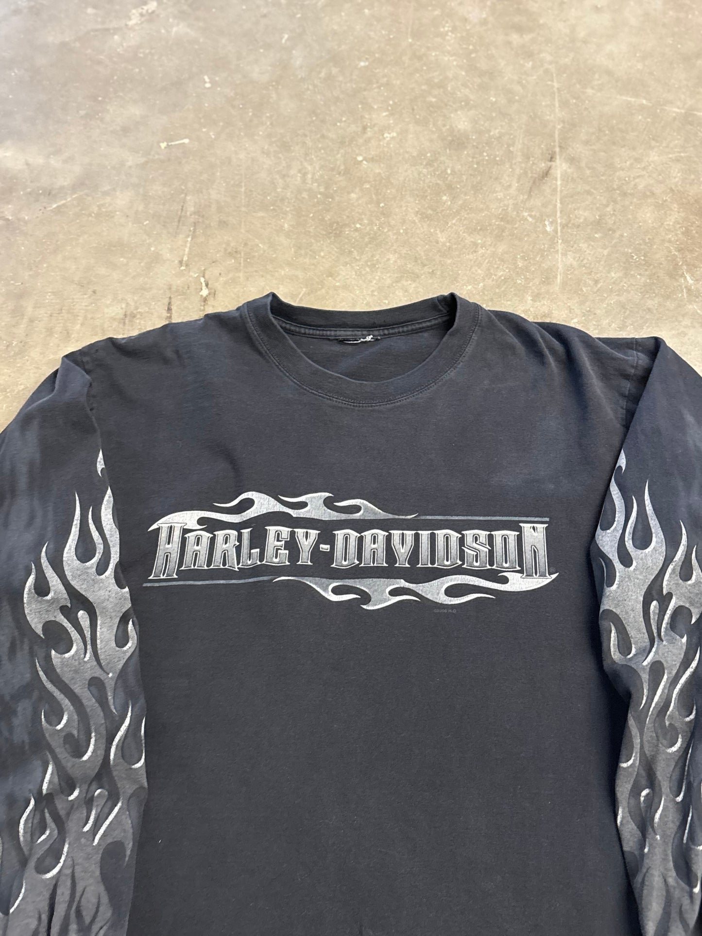 Harley Davidson Chrome long sleeve size xl