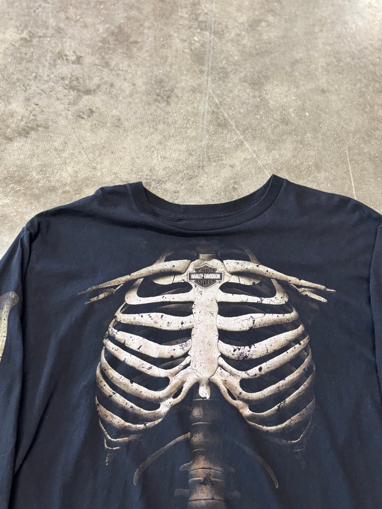 Harley Davidson skeleton long sleeve size xl