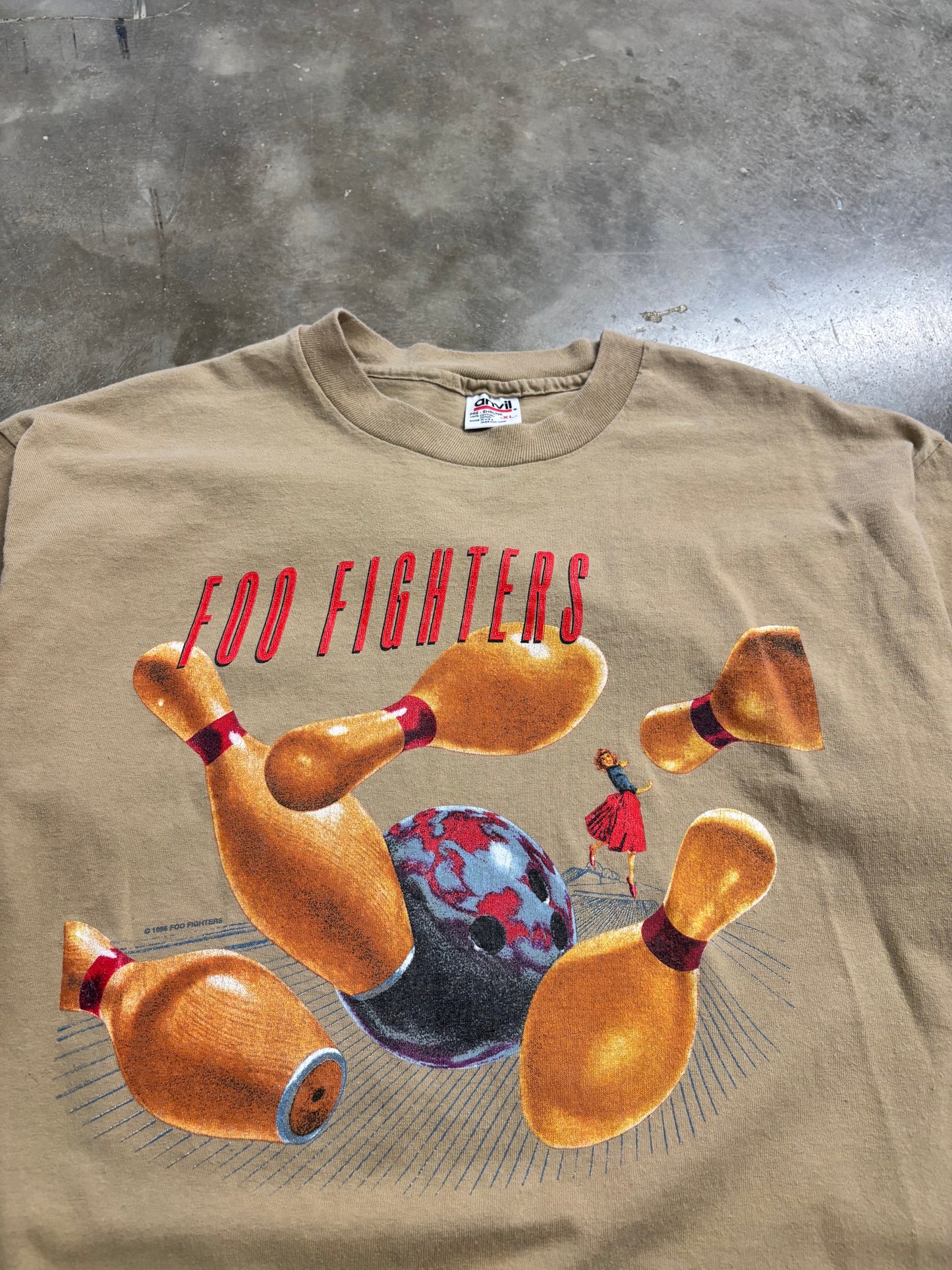 Vintage Foo Fighters Bowling Pins shirt size xl