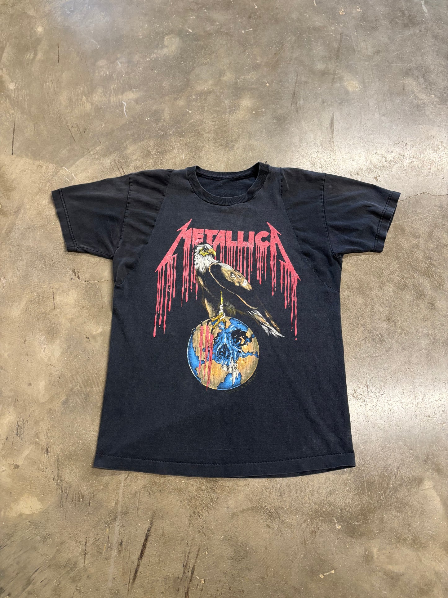 Vintage Metallica Pushead shirt size large sleeves replaced
