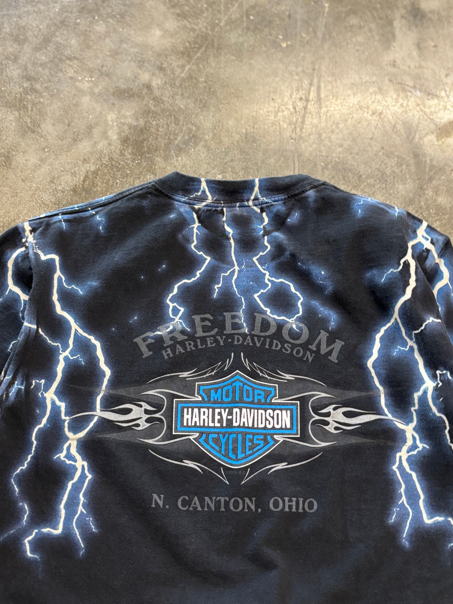 Vintage Harley Lightning AOP shirt size medium