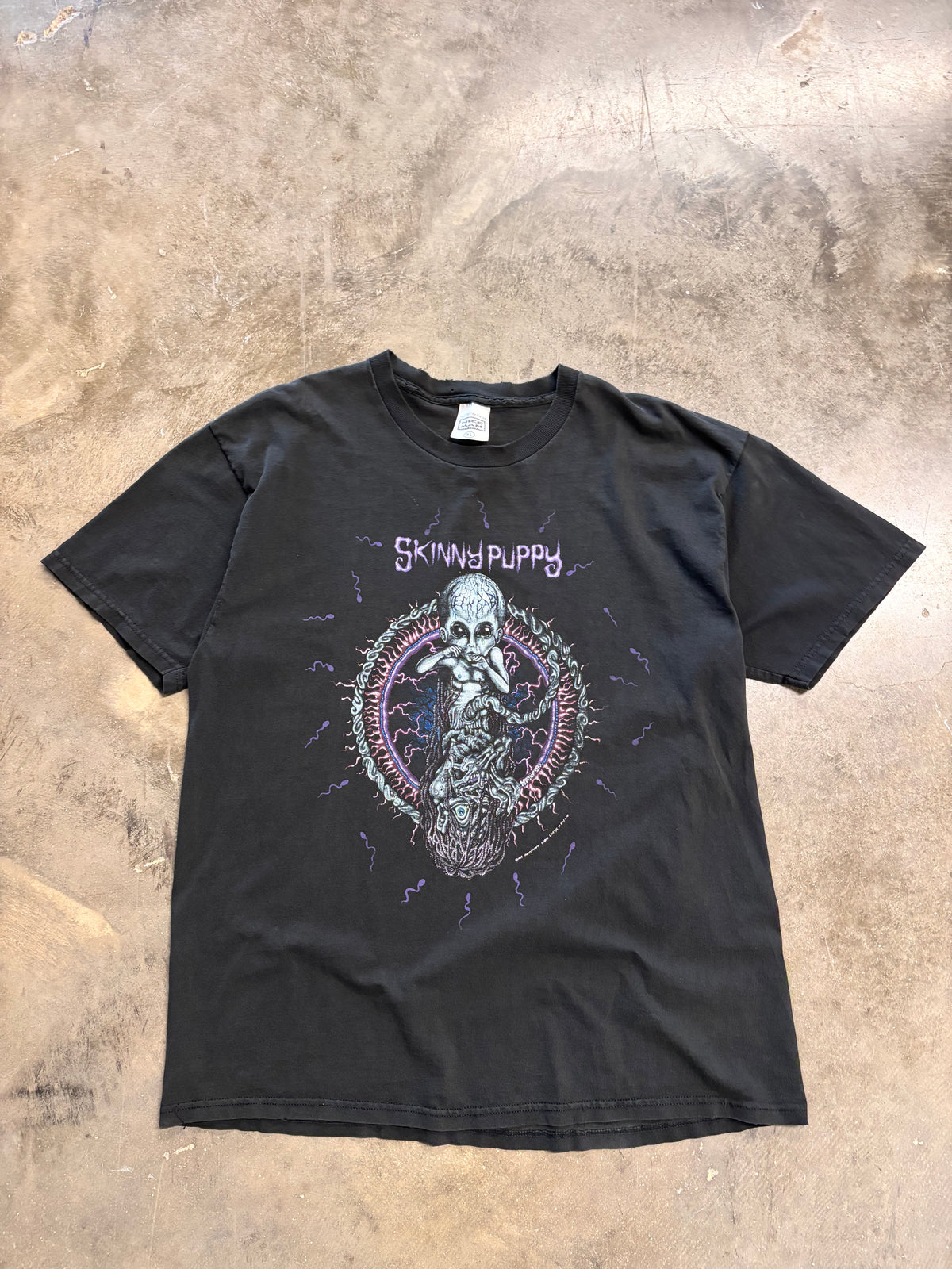 Vintage Skinny Puppy band shirt size extra large