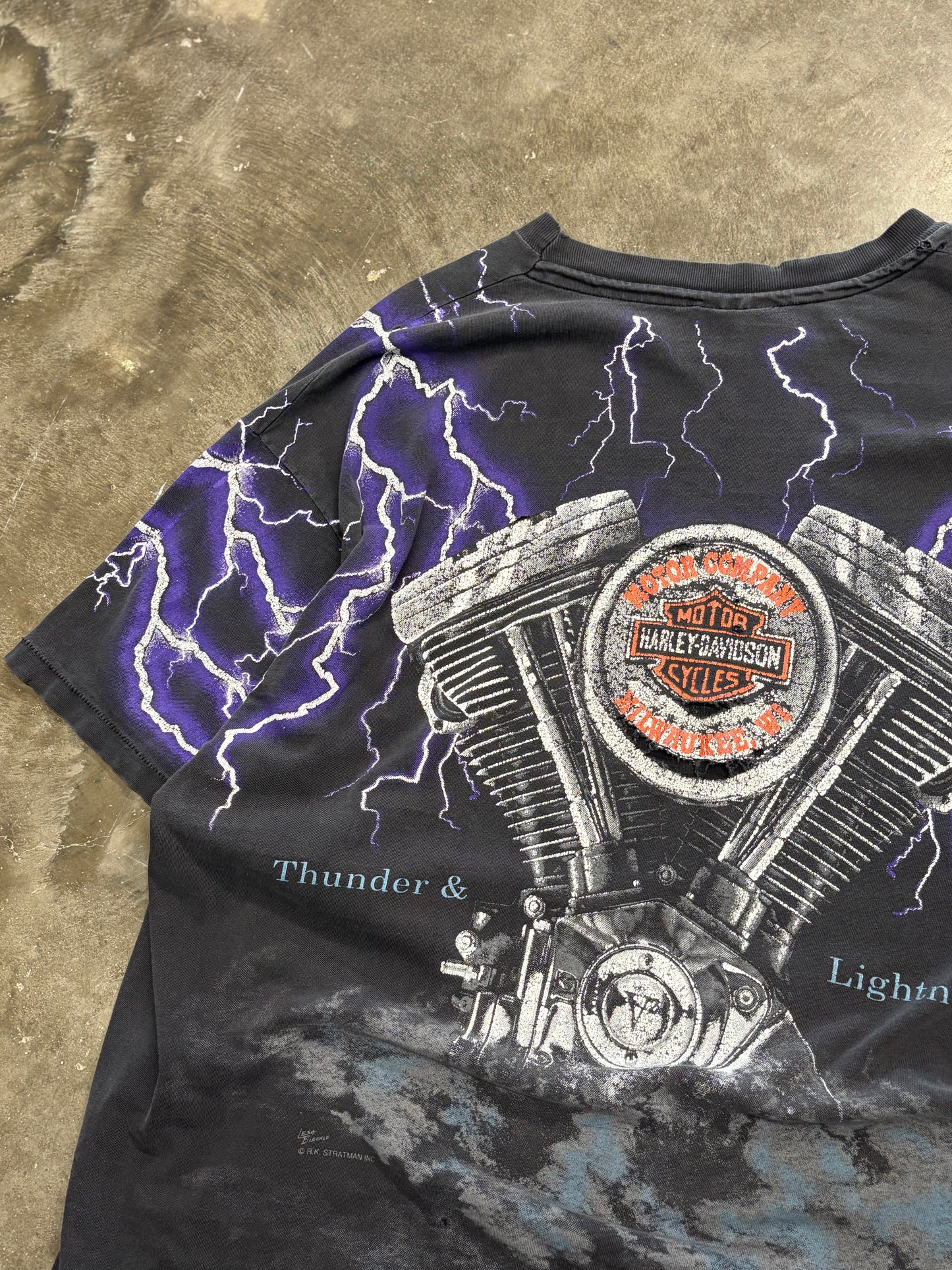 Vintage Thrashed Harley Davidson Purple Lightning engine shirt size xxl