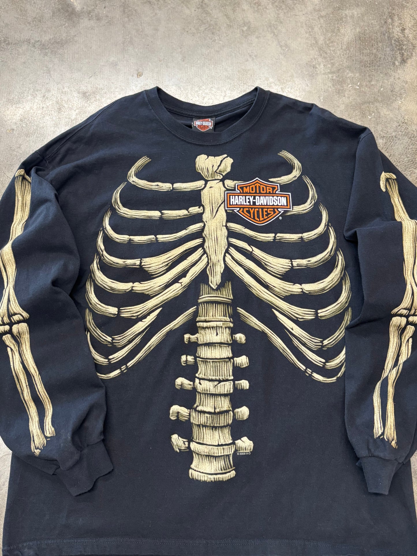Harley Davidson Bone long sleeve size xl