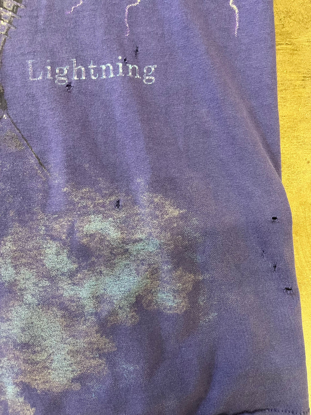 Vintage Harley Davidson Thrashed Purple Lightning shirt size large