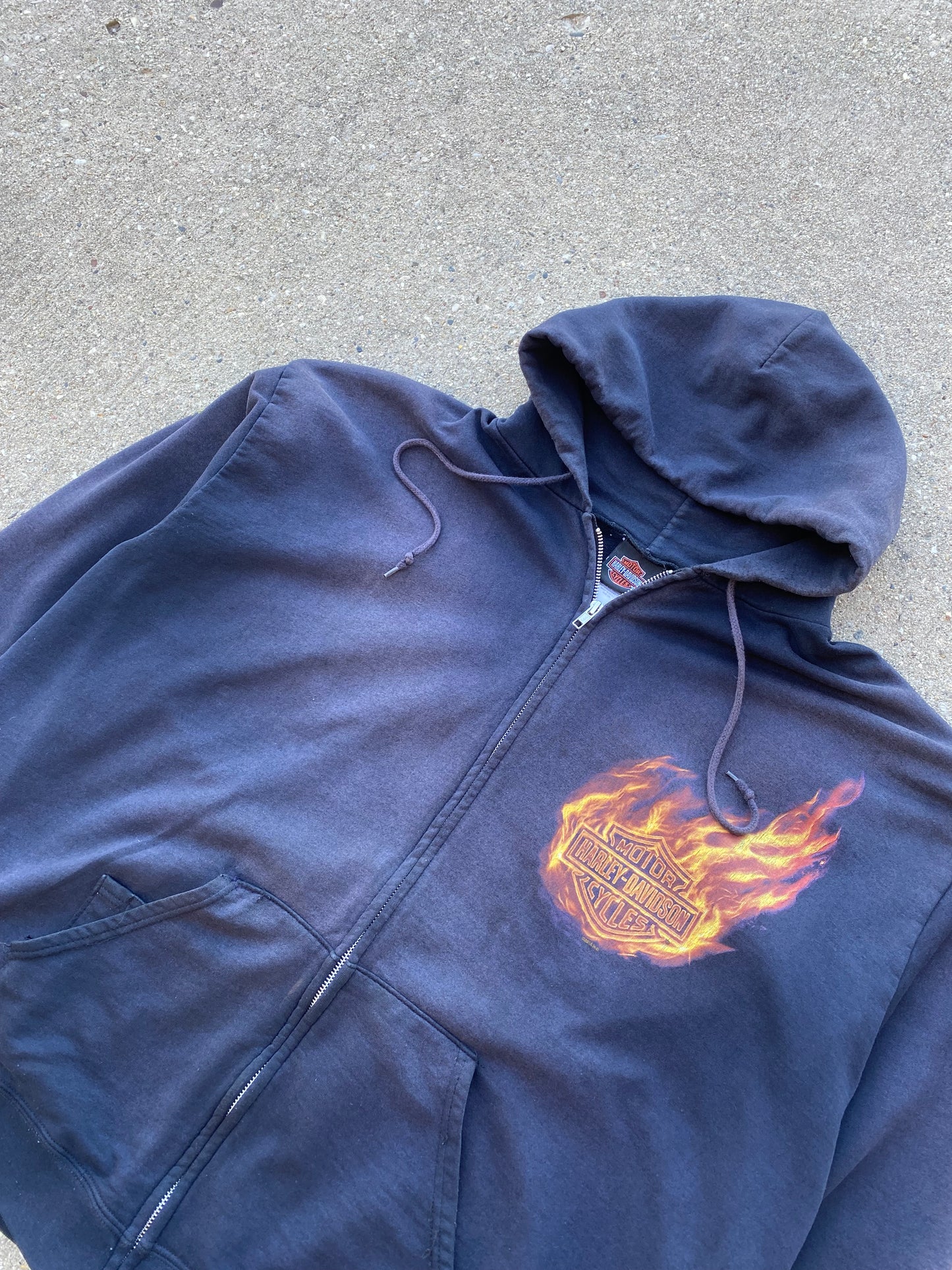 Super Faded Harley Davidson Flaming shield Zip Up size 2XL