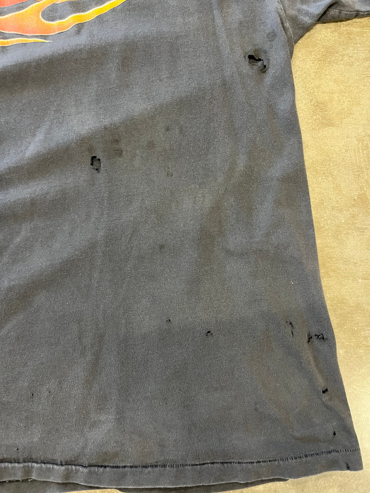 Vintage Harley Davidson Thrashed and Faded Flame ball shirt size extra large