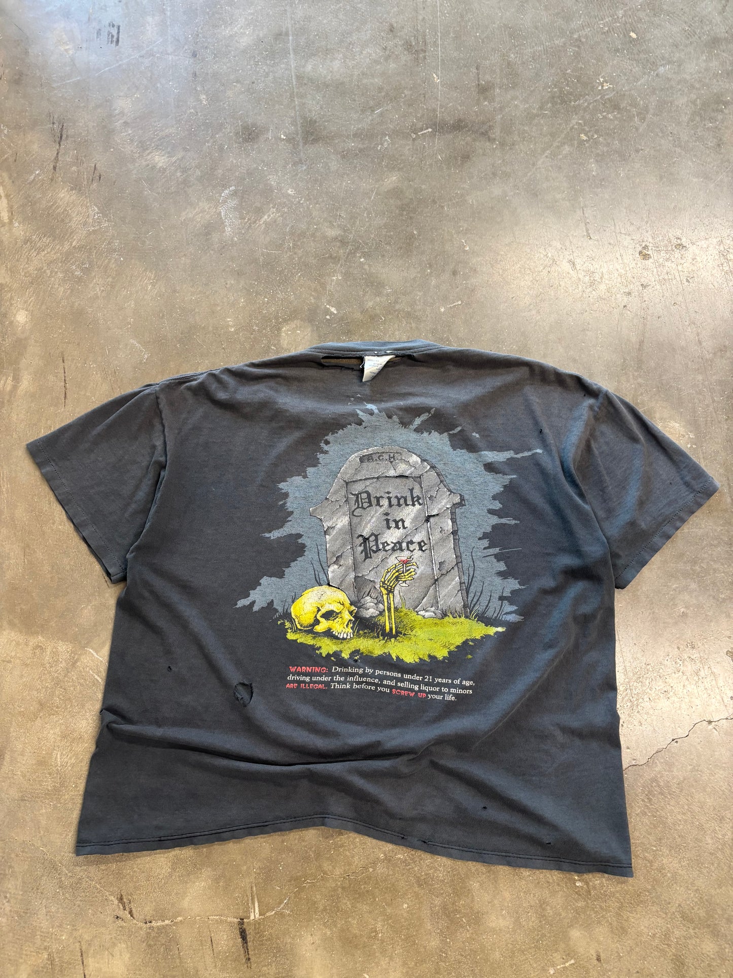 Vintage Black Death Vodka shirt size XL