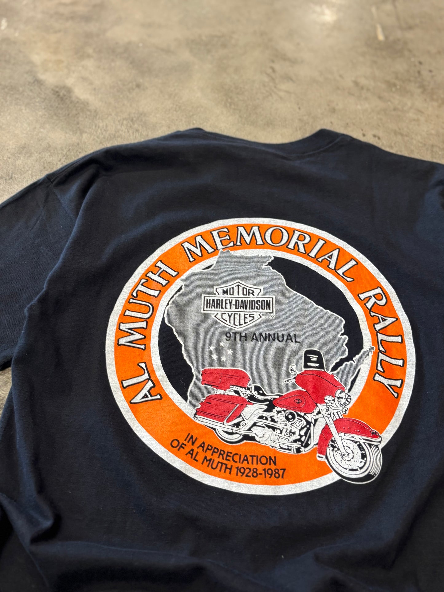 Vintage Harley Davidson we are one shirt size medium