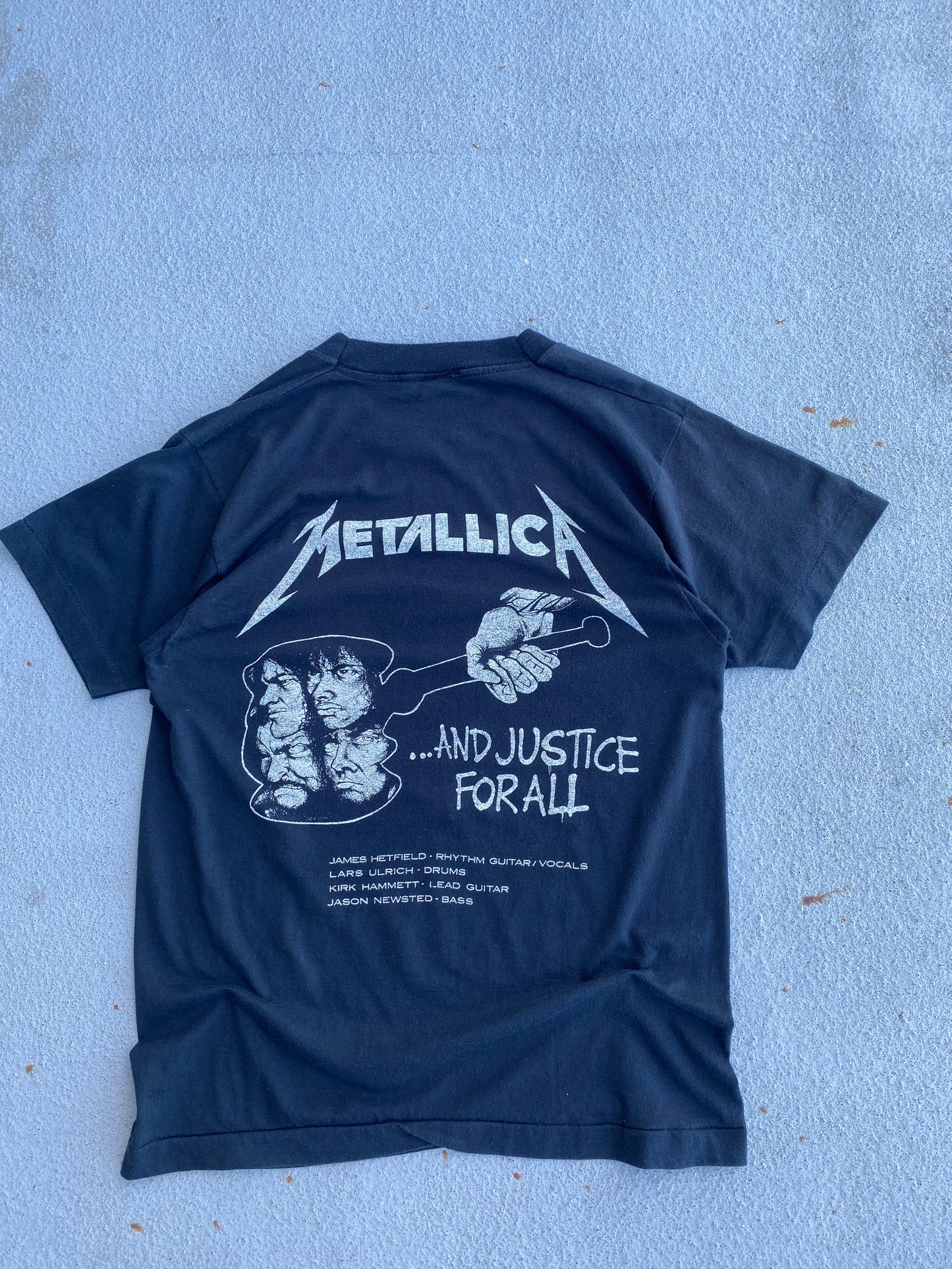Vintage 80’s Metallica band shirt size medium