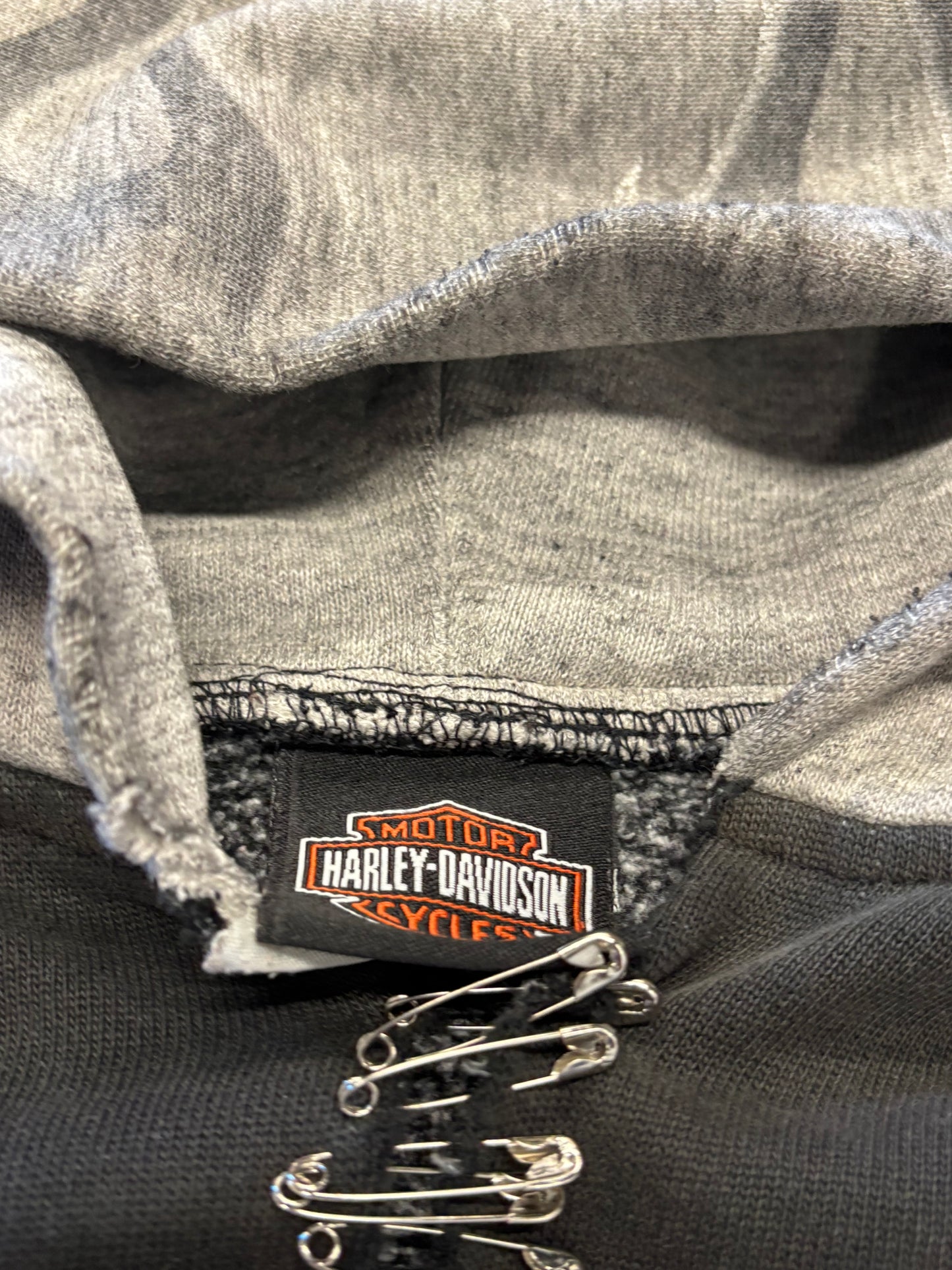 Vintage Harley Davidson Thrashed Pinned up flame hoodie size large
