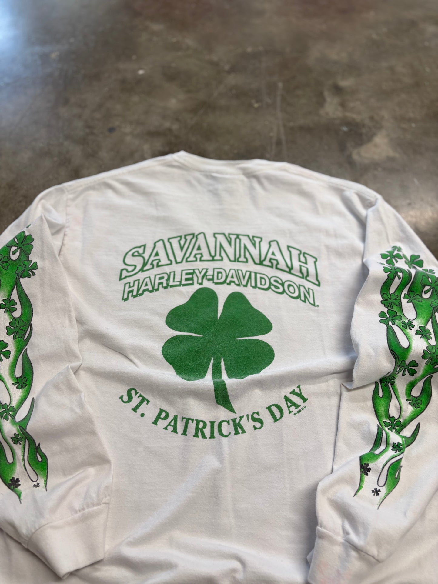 Vintage Harley Davidson shamrock long sleeve size large