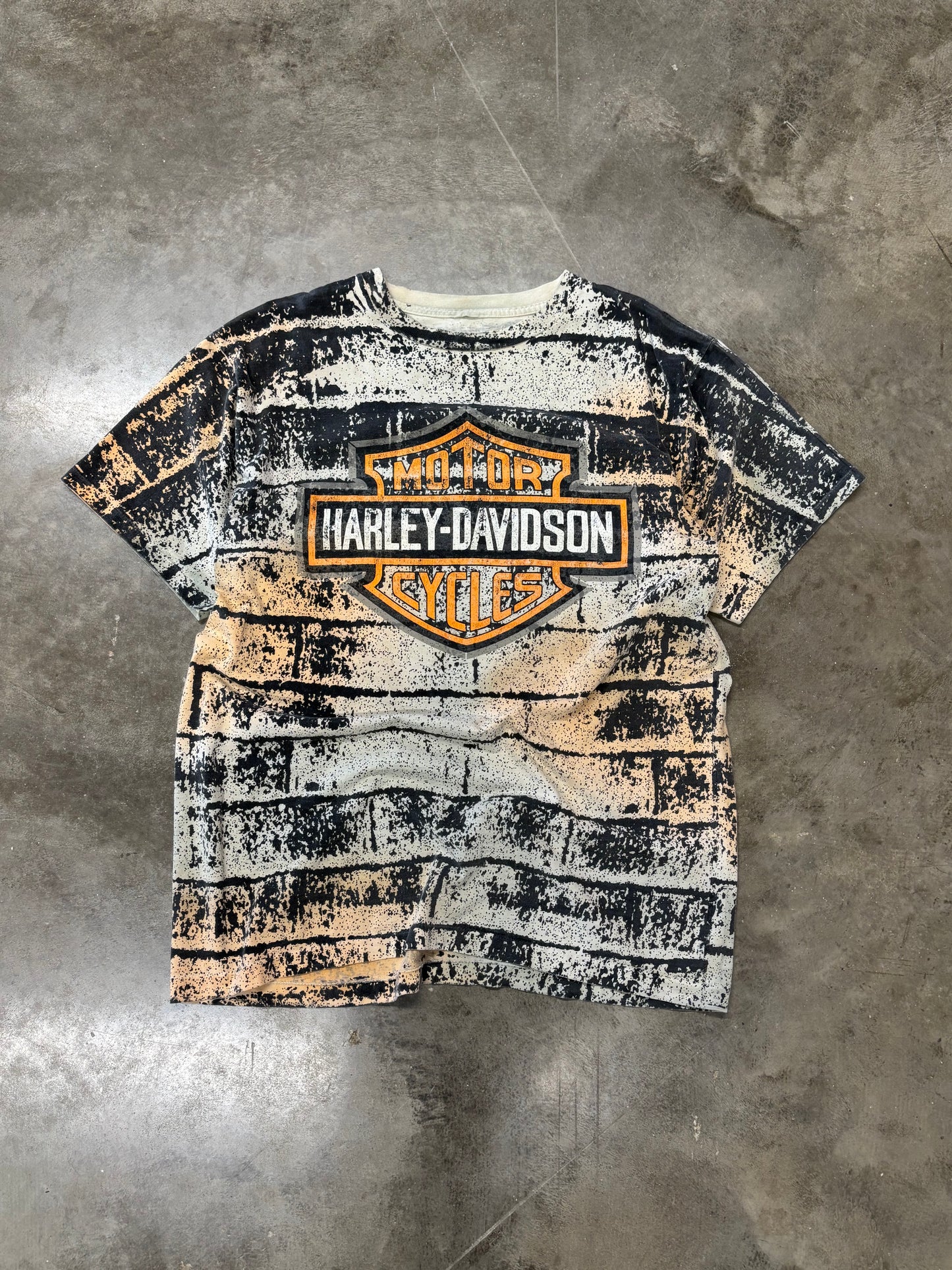 Vintage Harley Davidson brick AOP size XL