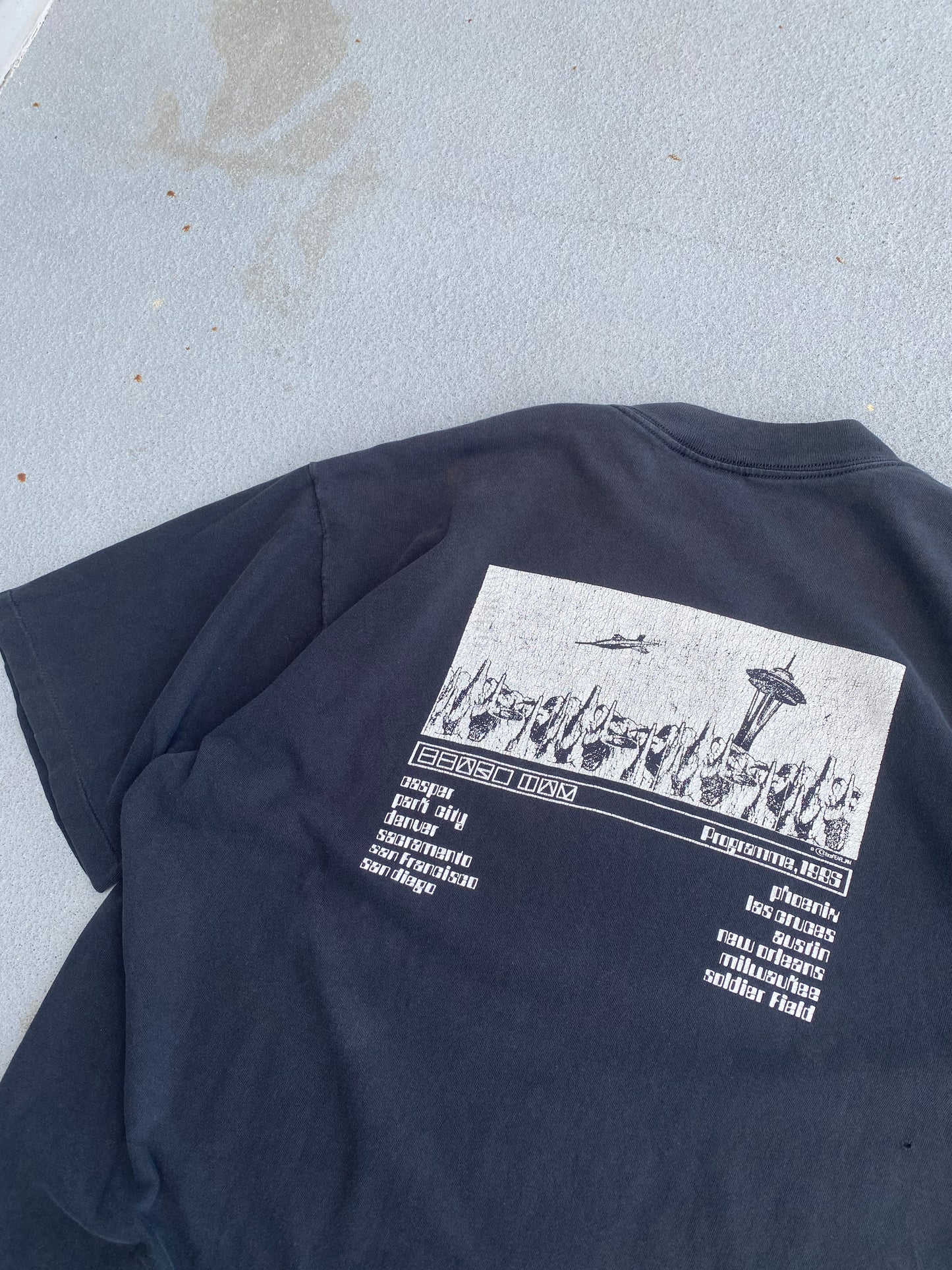 Vintage 1995 Pearl Jam Band Tour shirt Size XL