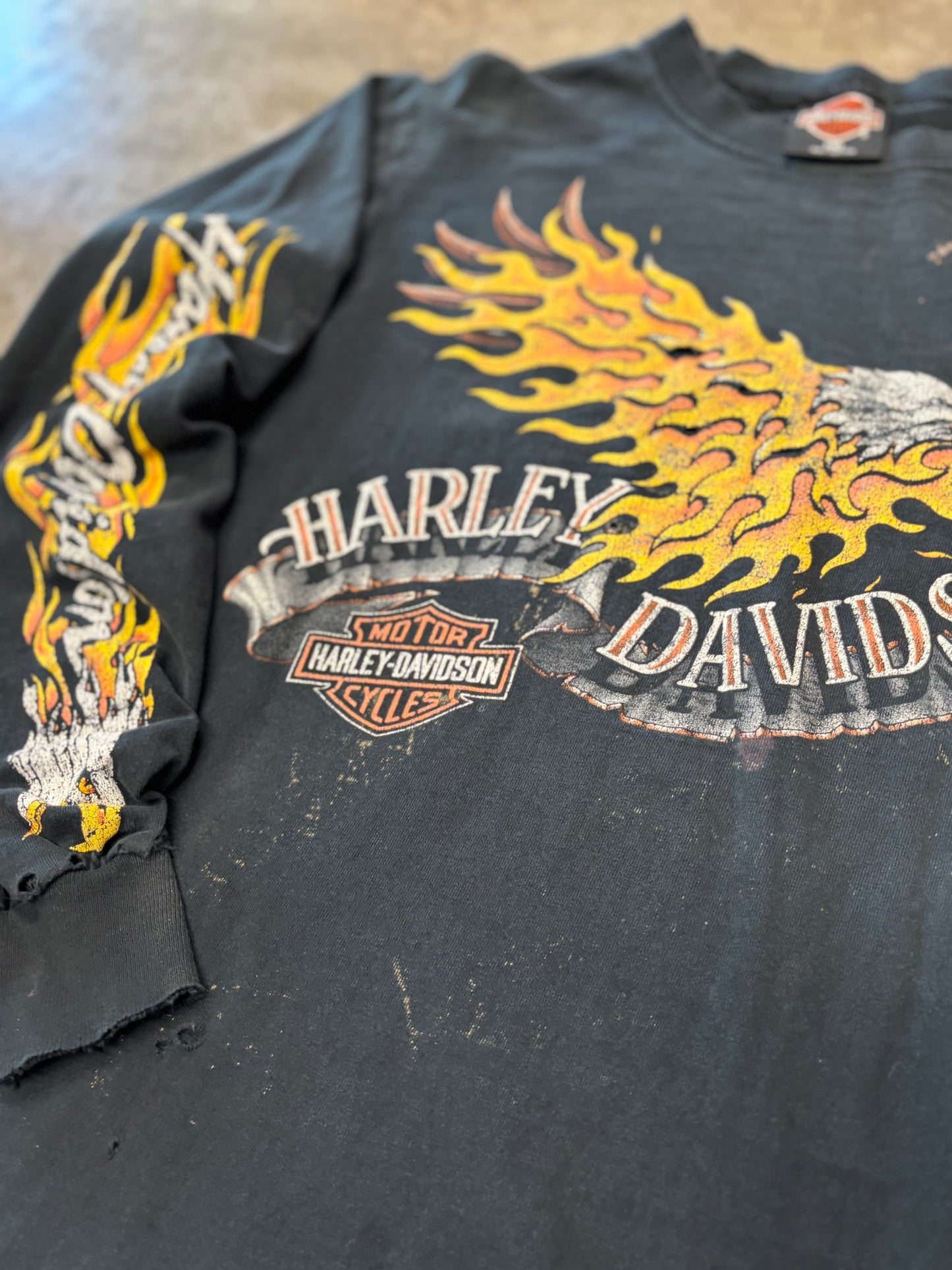 Vintage Harley Davidson Thrashed Eagle Harley Longsleeve medium