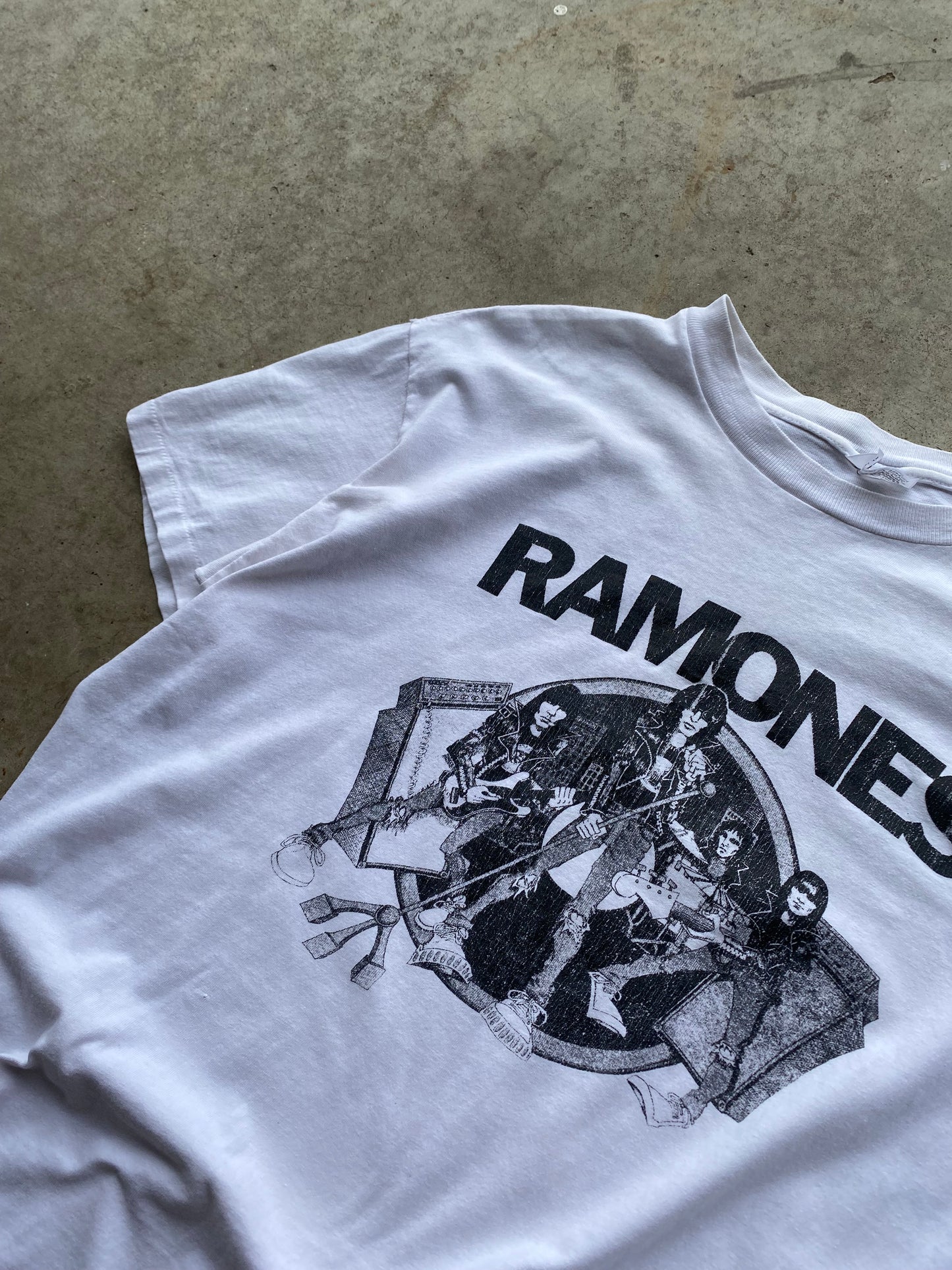 Vintage 80’s Ramones Shirt Size Extra large