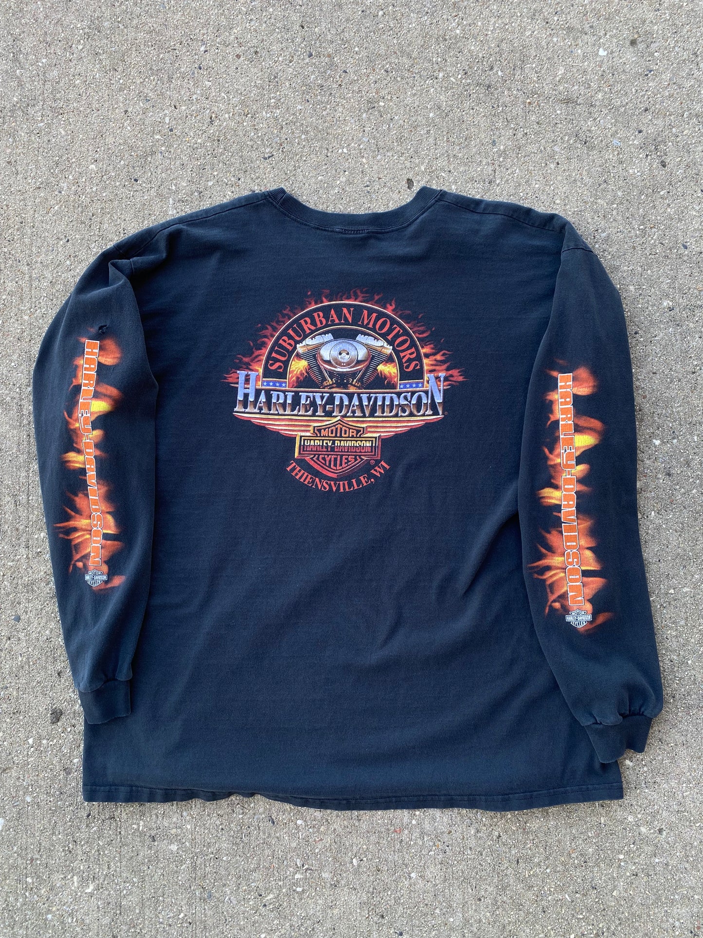 Vintage Harley Davidson Flaming shield long sleeve size XXL shirt