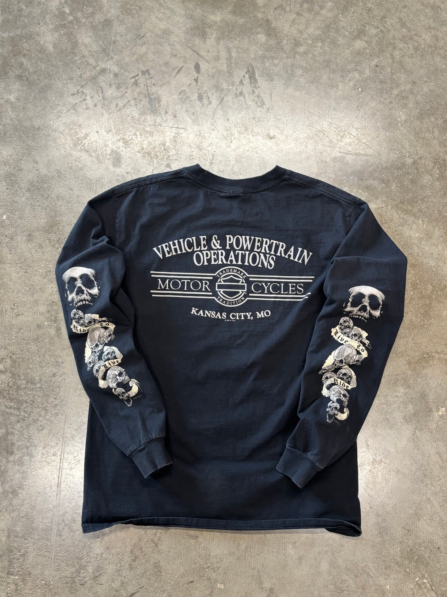 Harley Davidson skull pile long sleeve size large