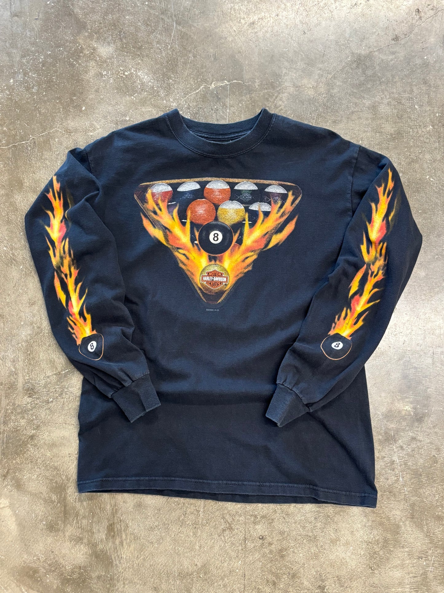 Vintage Harley Davidson Pool ball long sleeve size medium