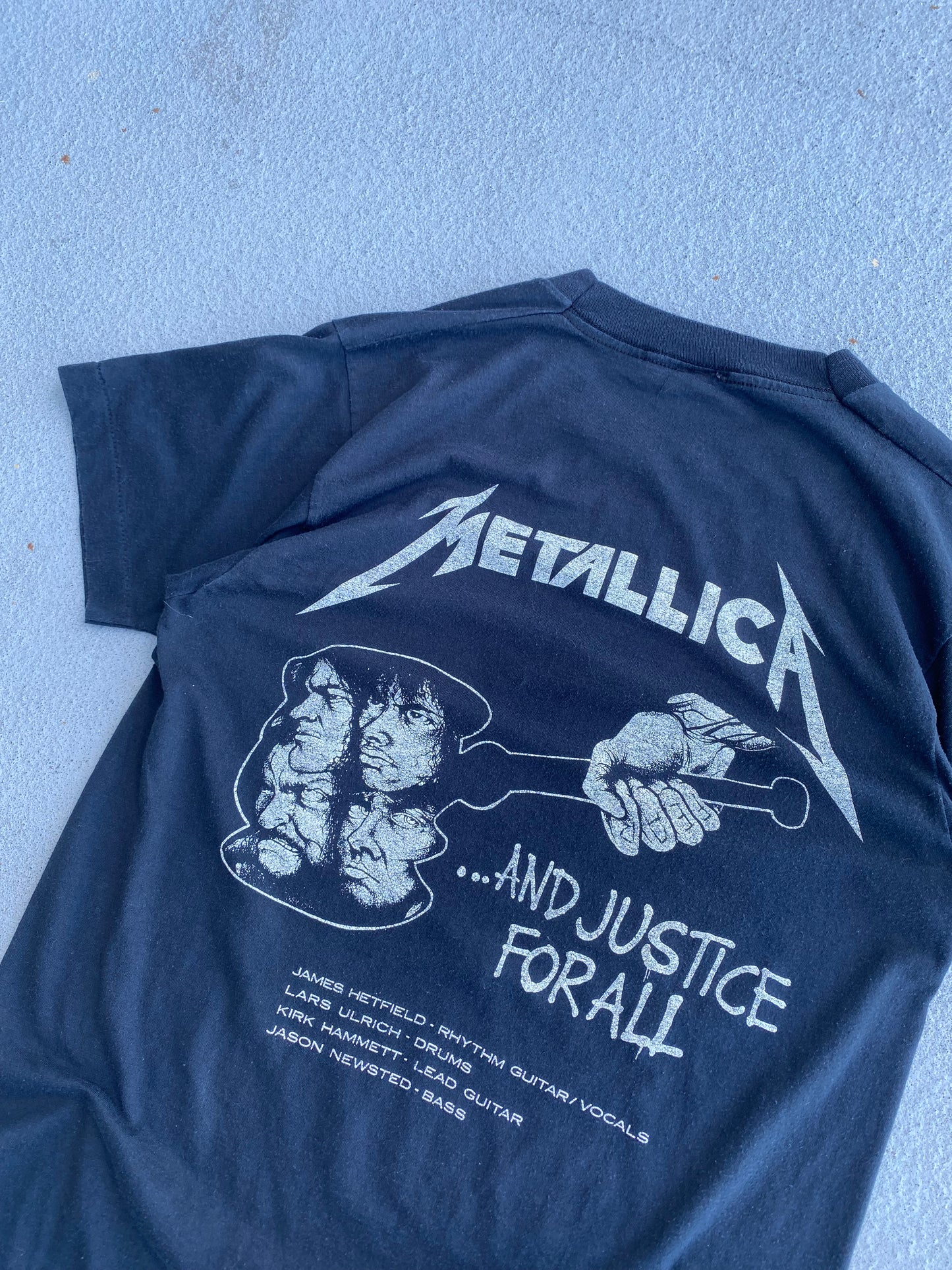 Vintage 80’s Metallica band shirt size medium
