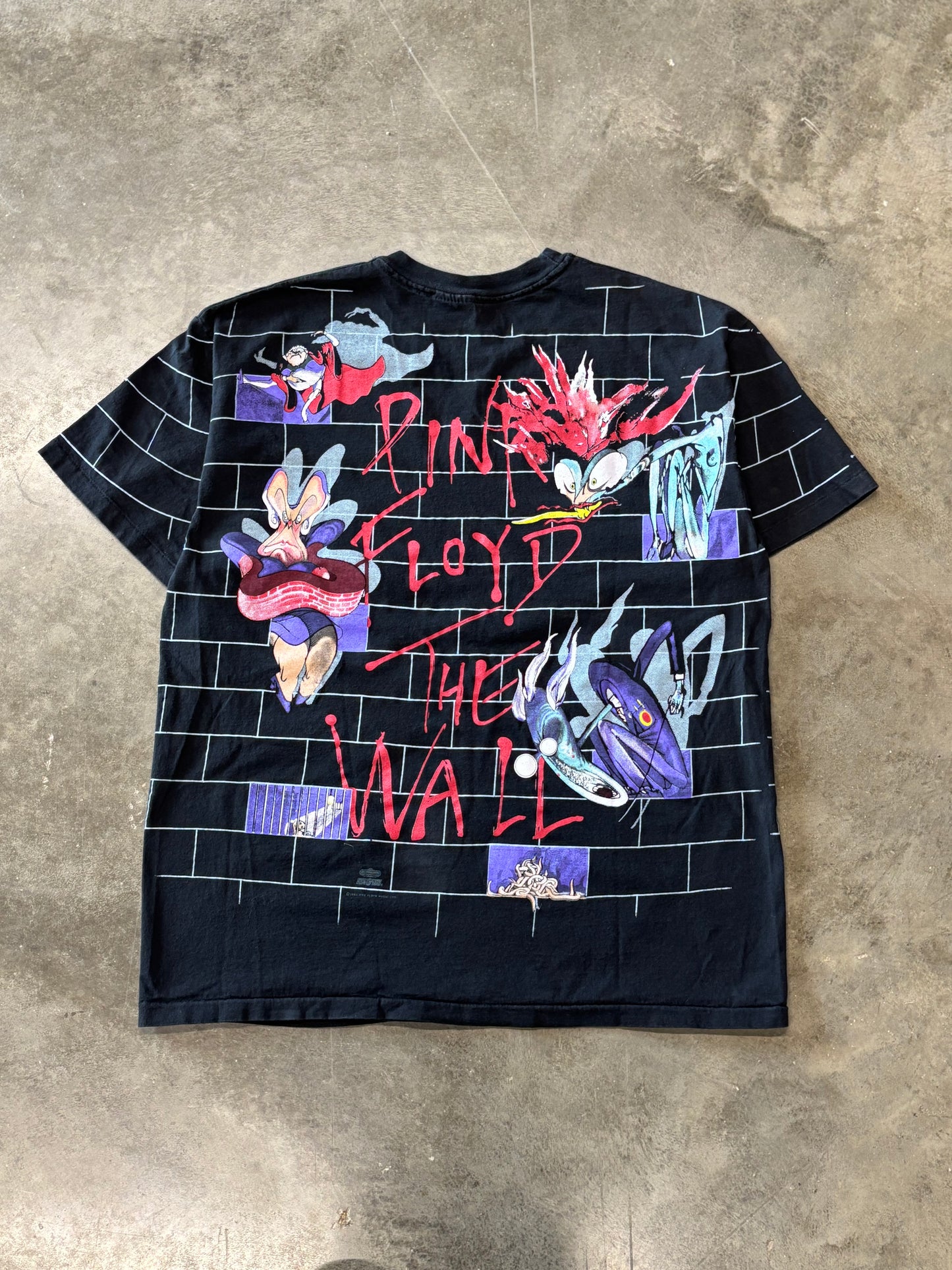 Vintage Pink Floyd The wall shirt size extra large