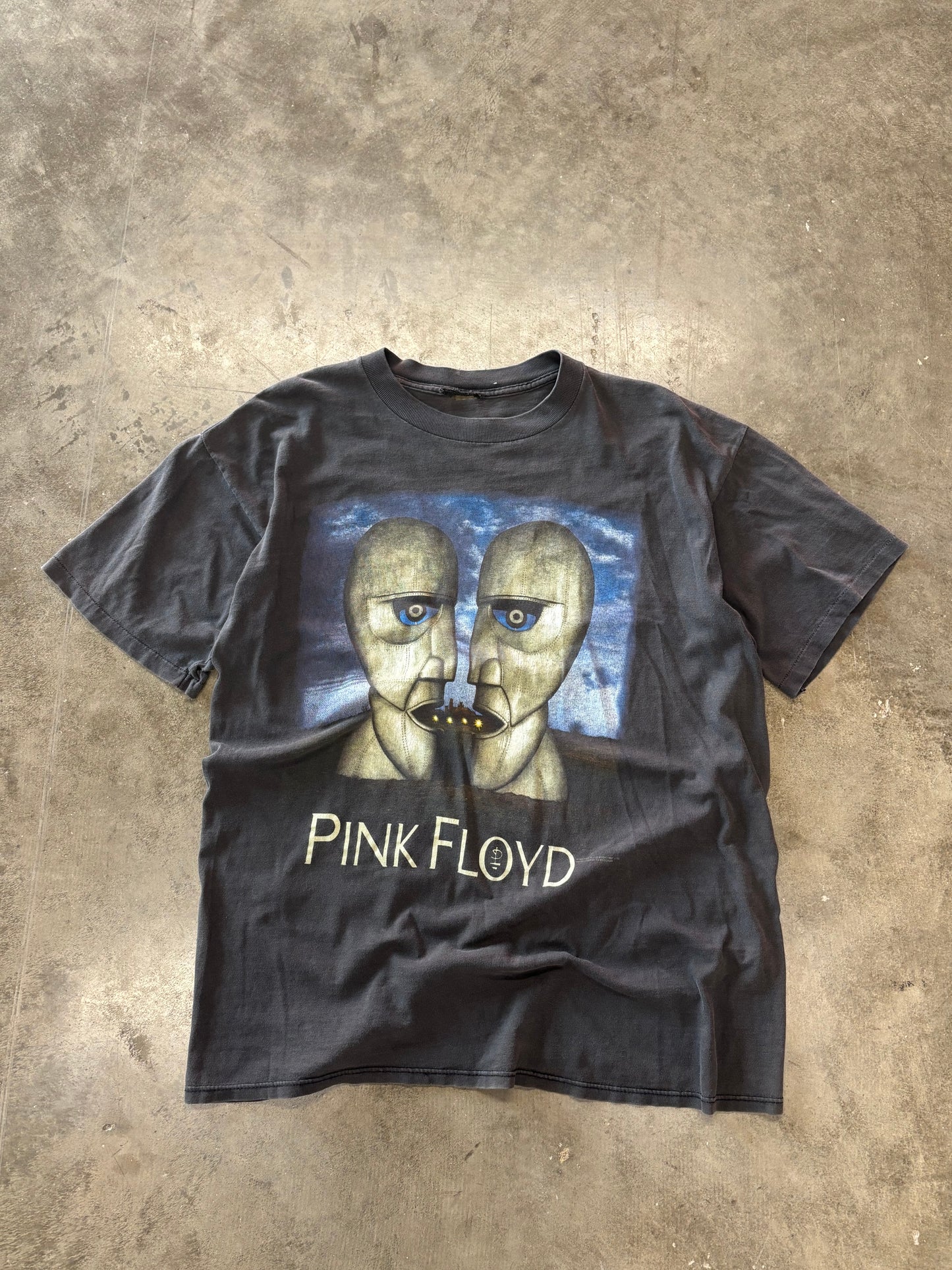 Vintage Pink Floyd shirt size extra large