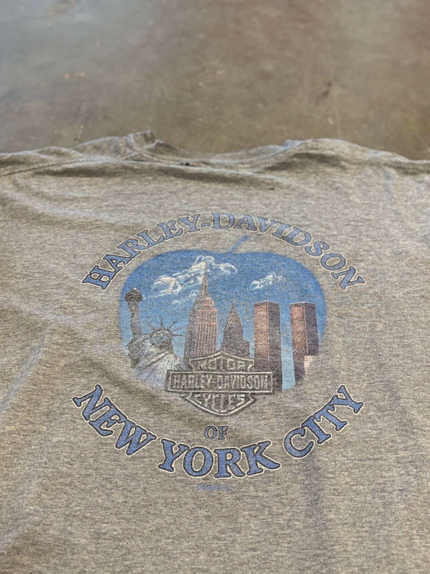 Vintage Harley Davidson Thrashed NYC Twin Towers shirt size xxl