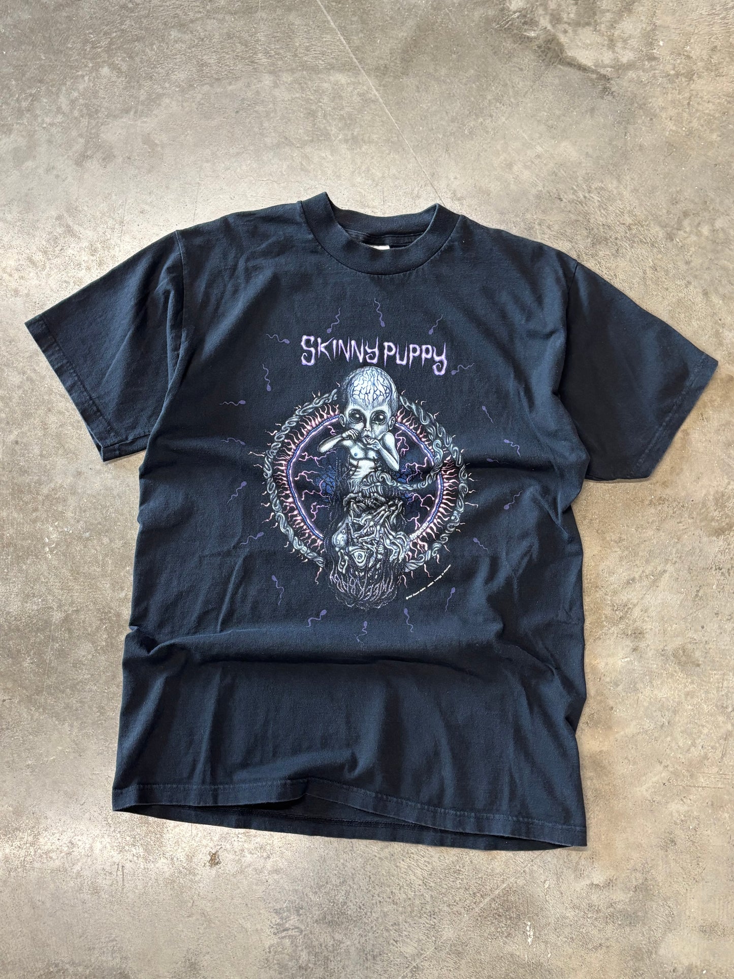 Vintage Skinny Puppy band shirt size large